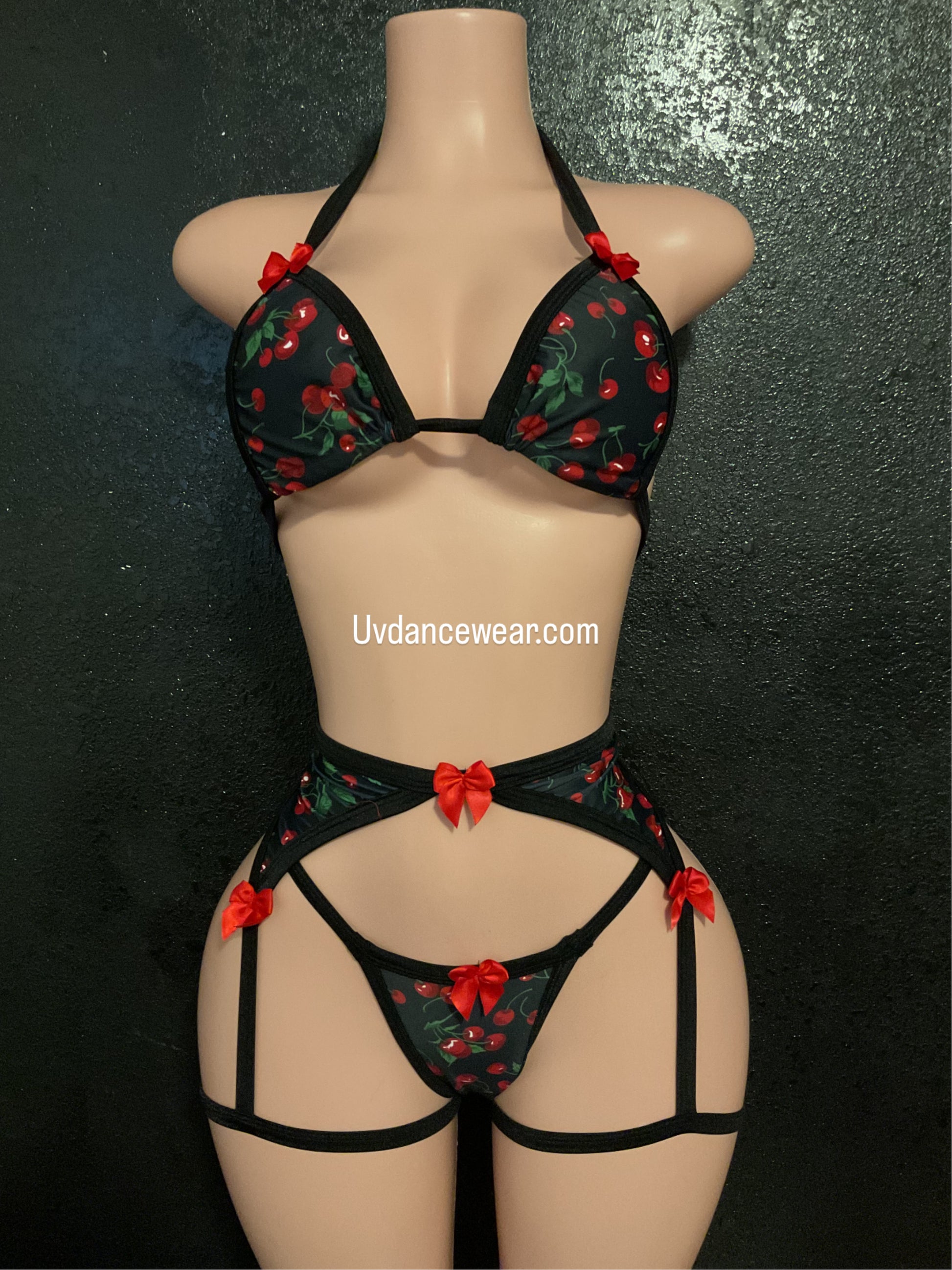Cherry garter  set