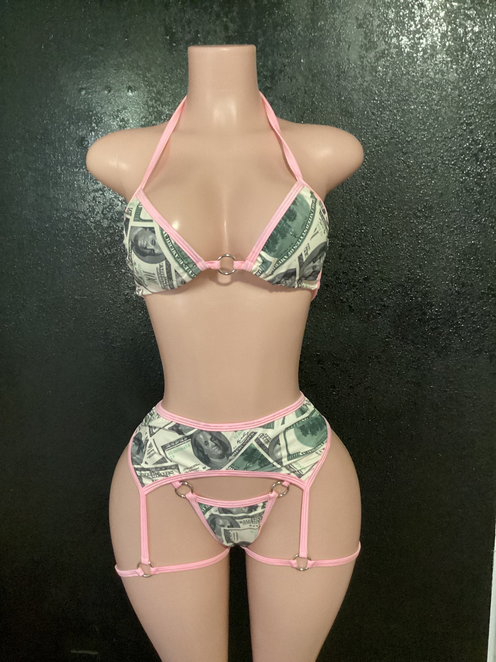 Money print garter set