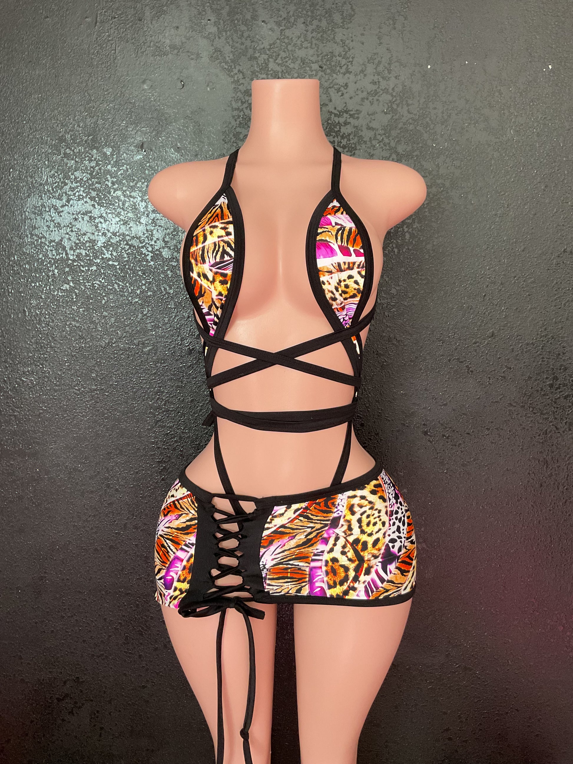 Skirt and sling set