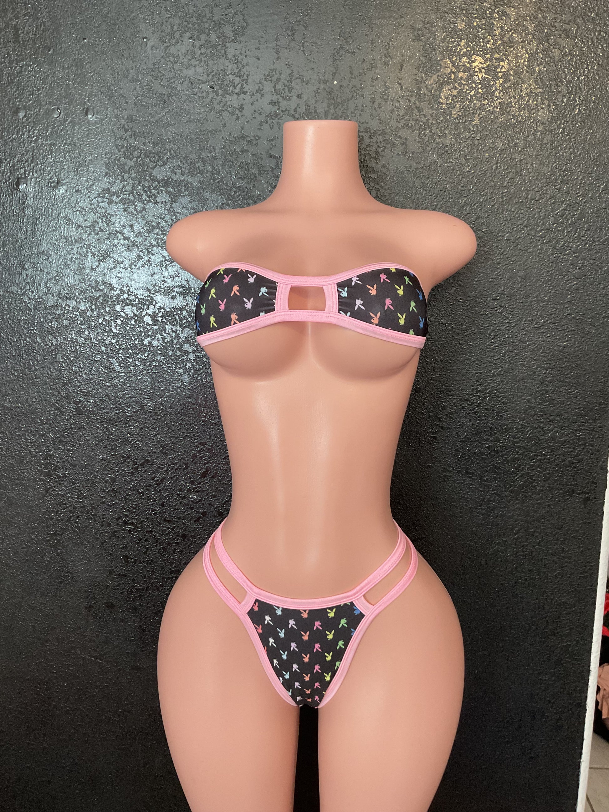 Thong bikini