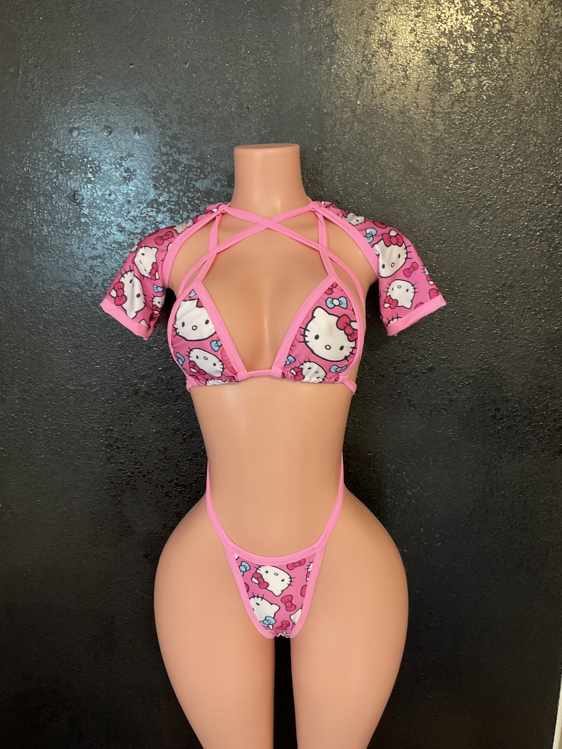 Thong bikini with attached sleeves