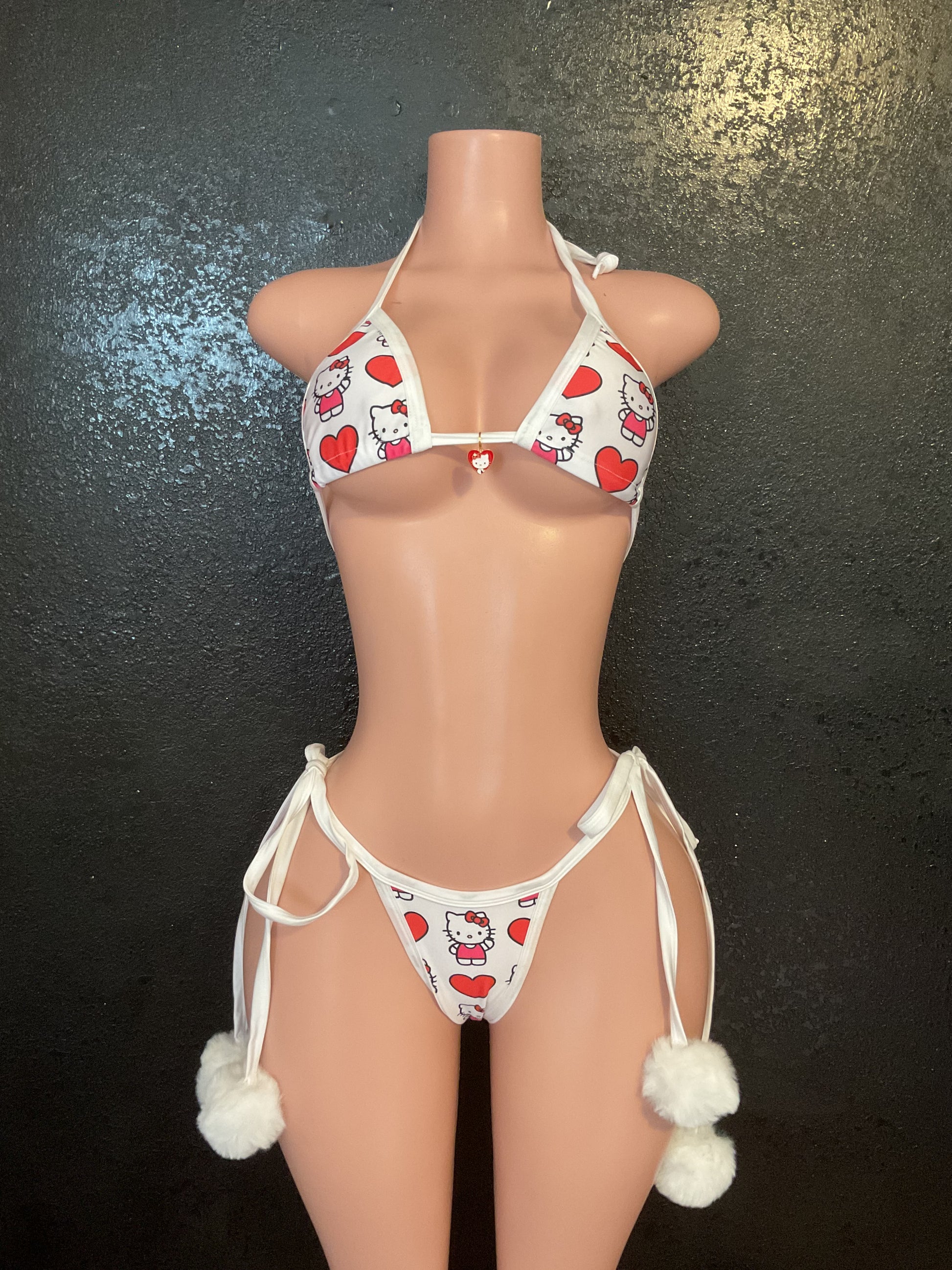 Pom Pom thong bikini