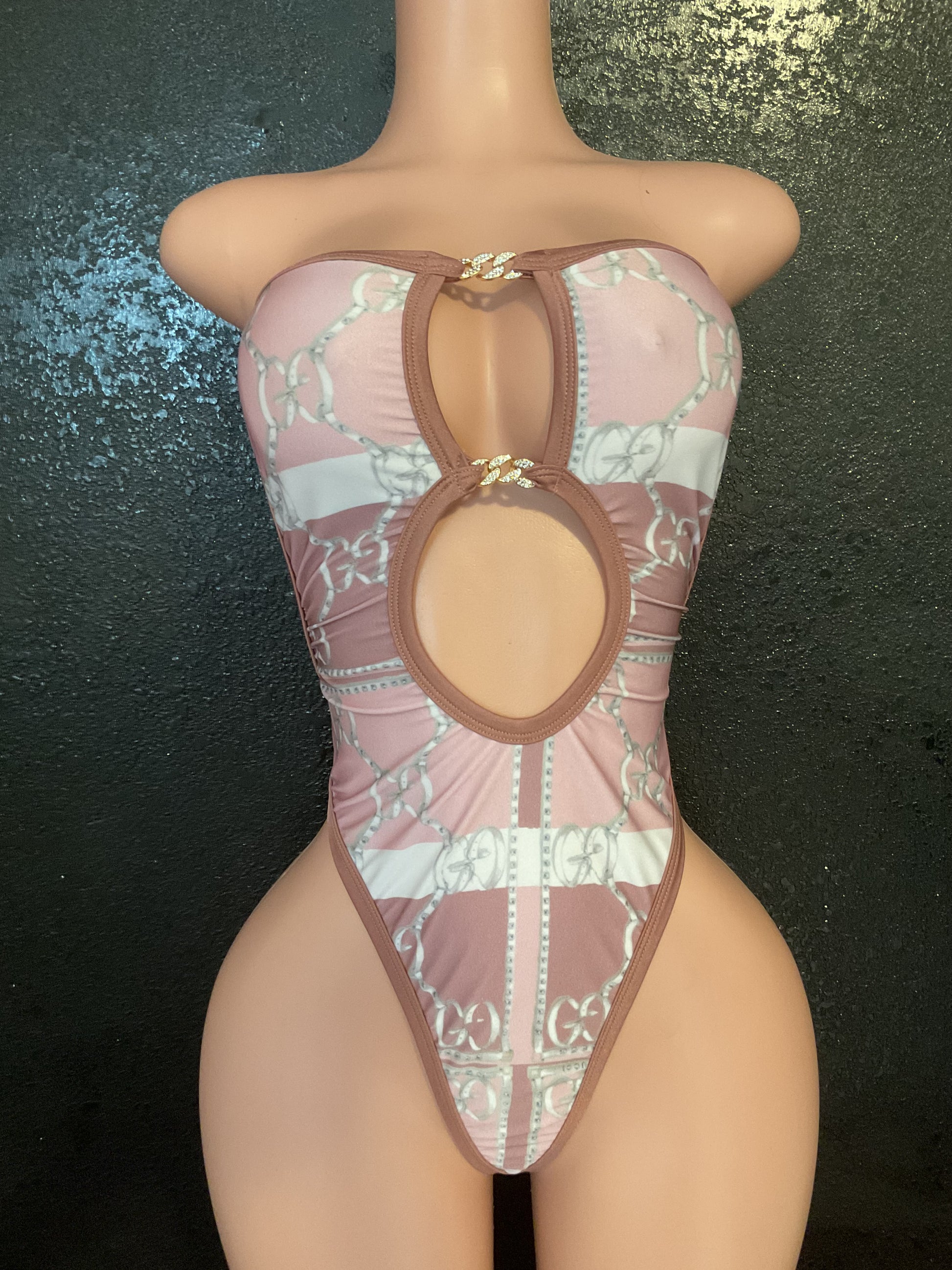 Strapless one piece