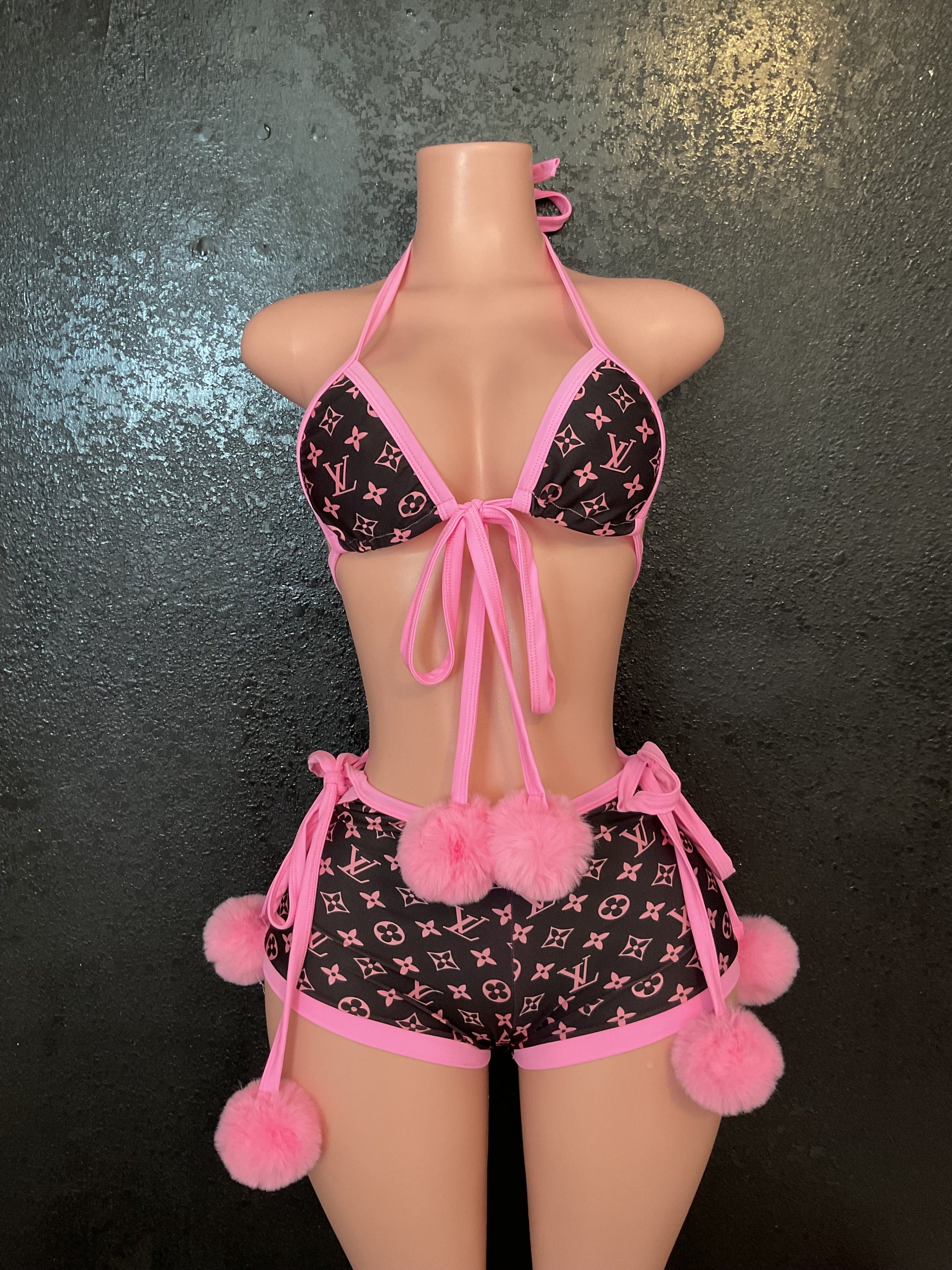 Pom Pom booty shorts set