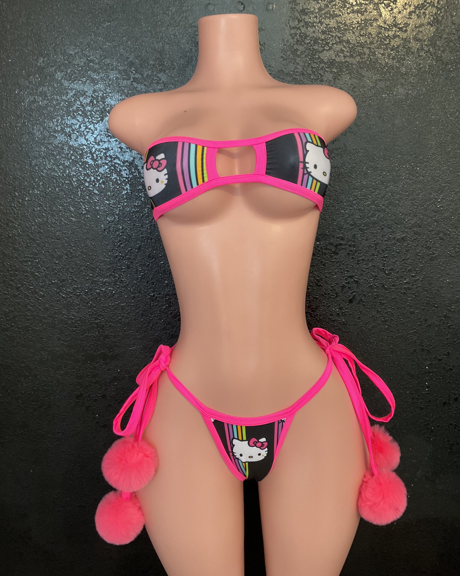 Pom Pom thong bikini