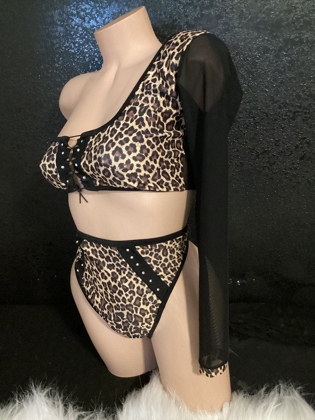 Leopard set