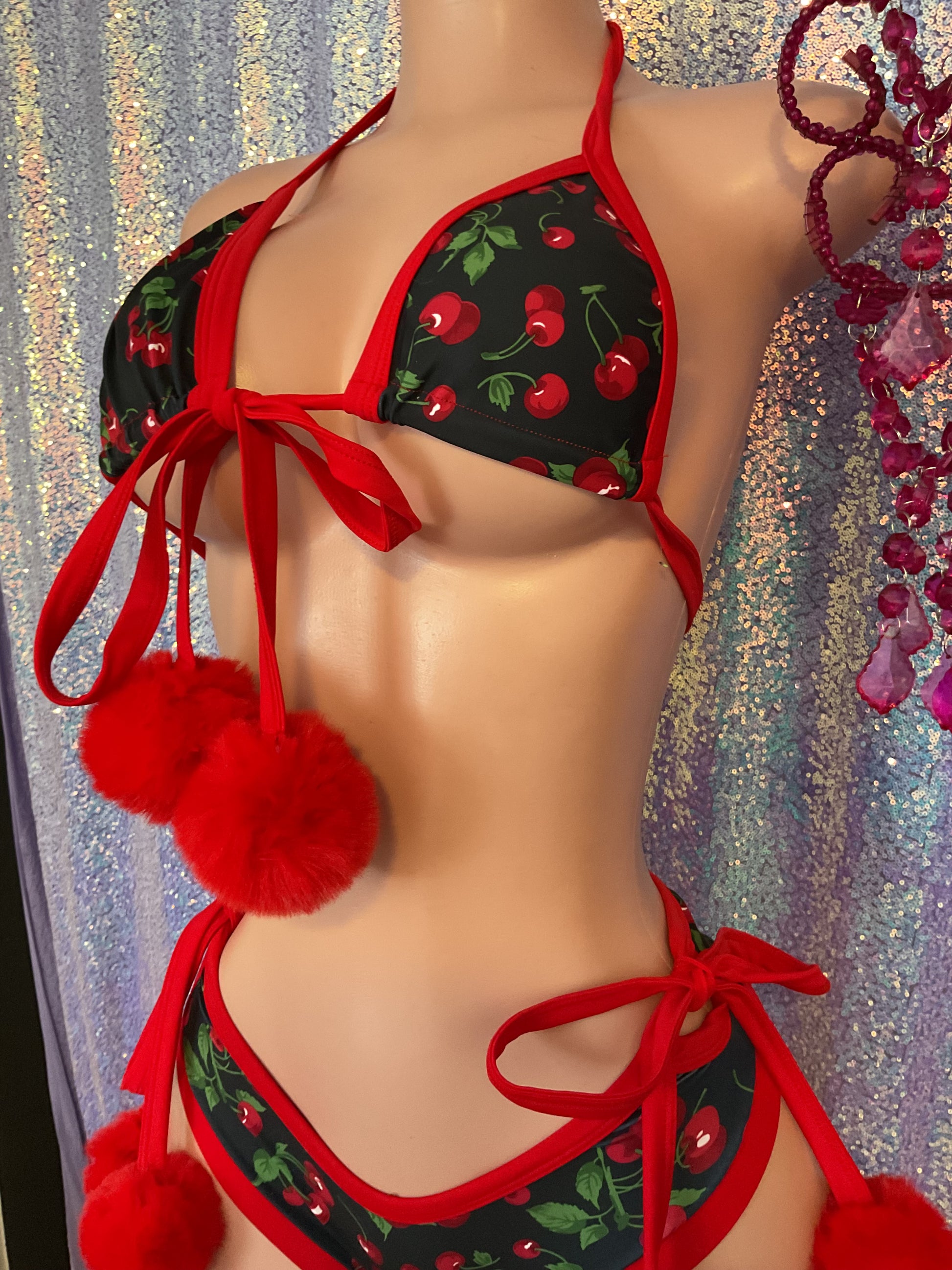 Cherry booty short set