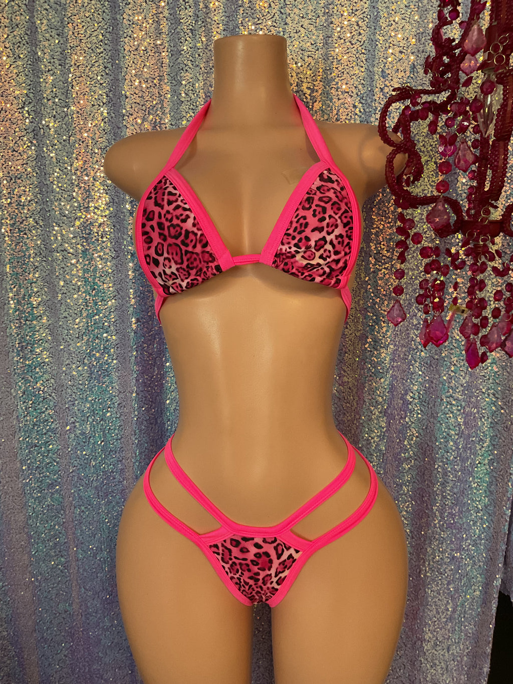 Leopard thong bikini
