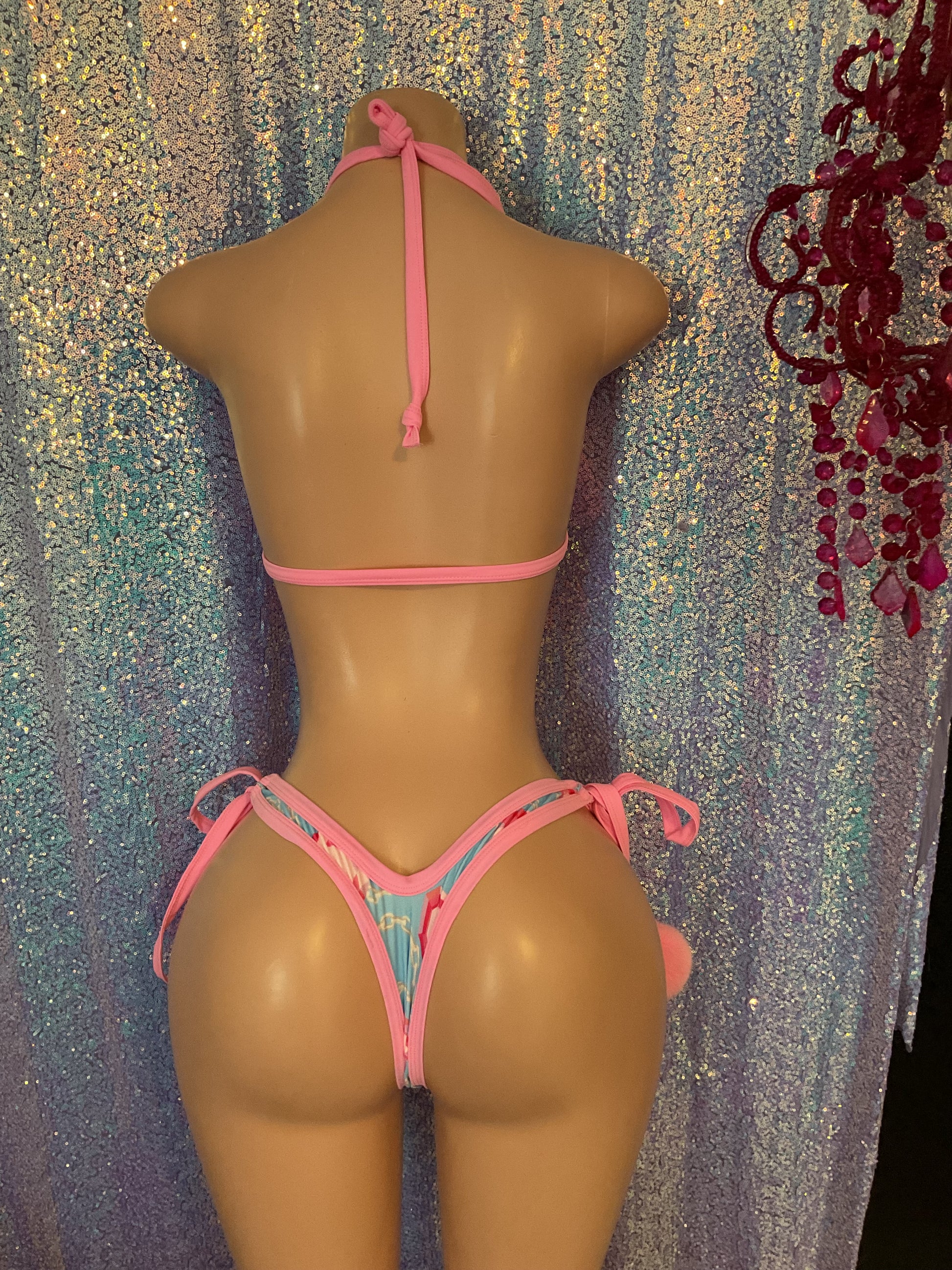 Jewel Pom Pom thong set