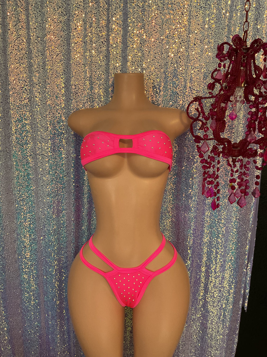 Strappy thong