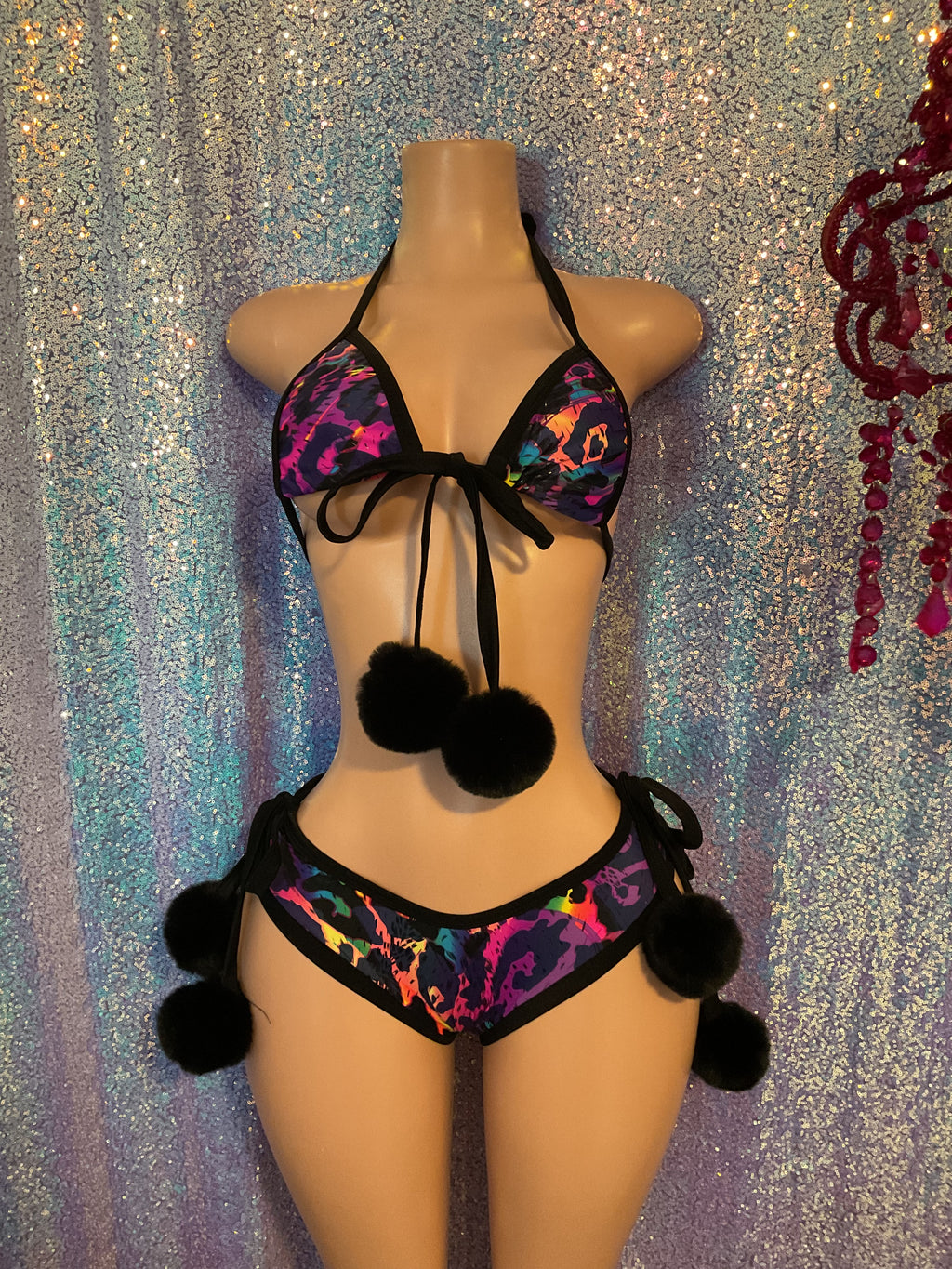 Neon leopard Booty shorts set Pom Pom
