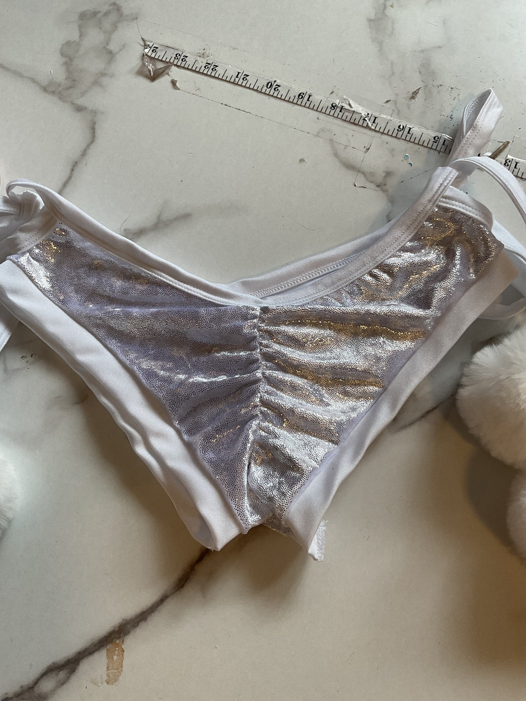 Low rise booty short set