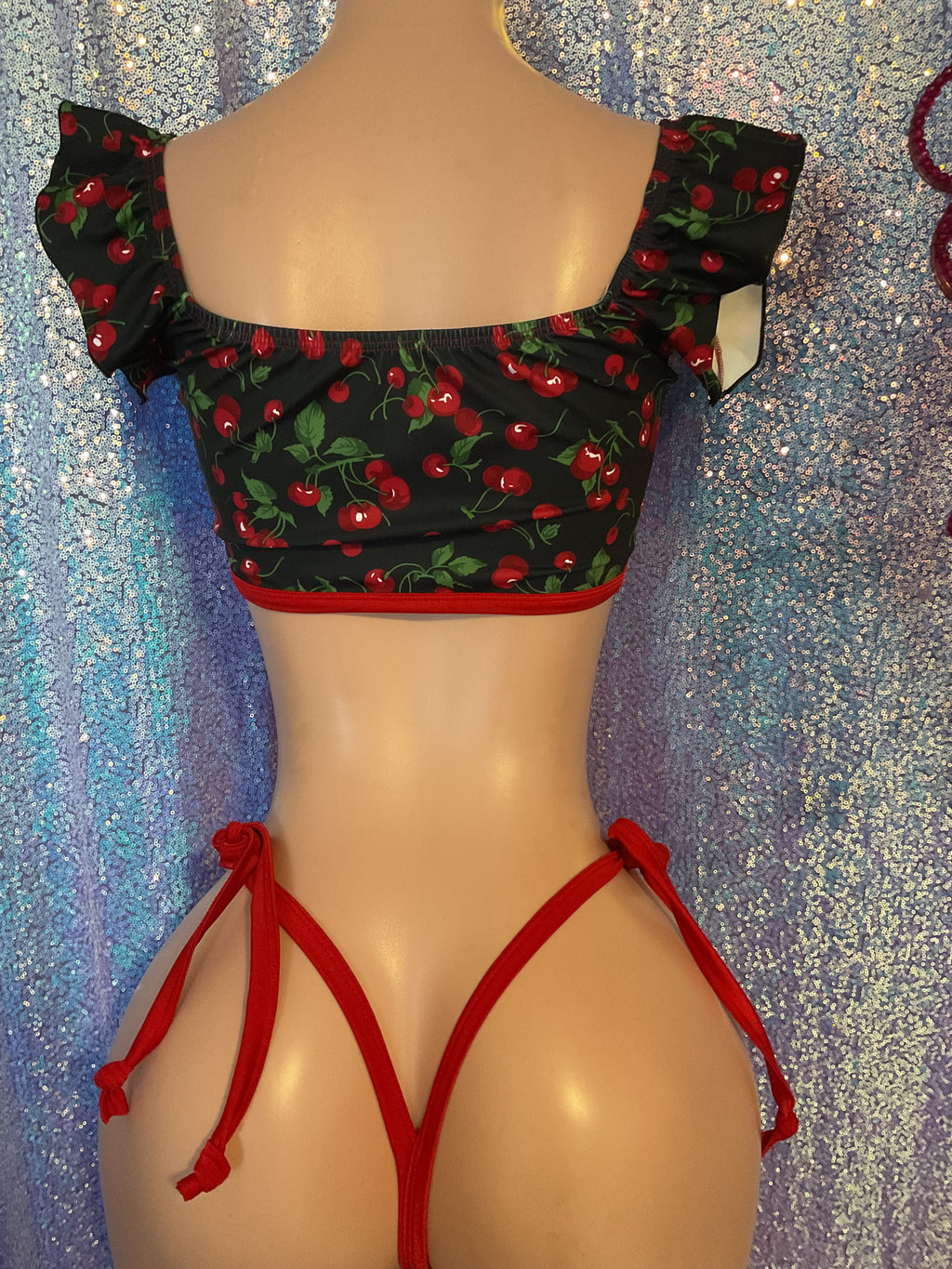 Ruffle top bikini