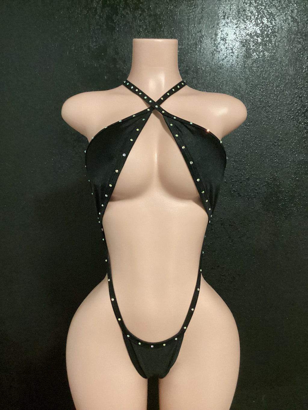 Sling one piece
