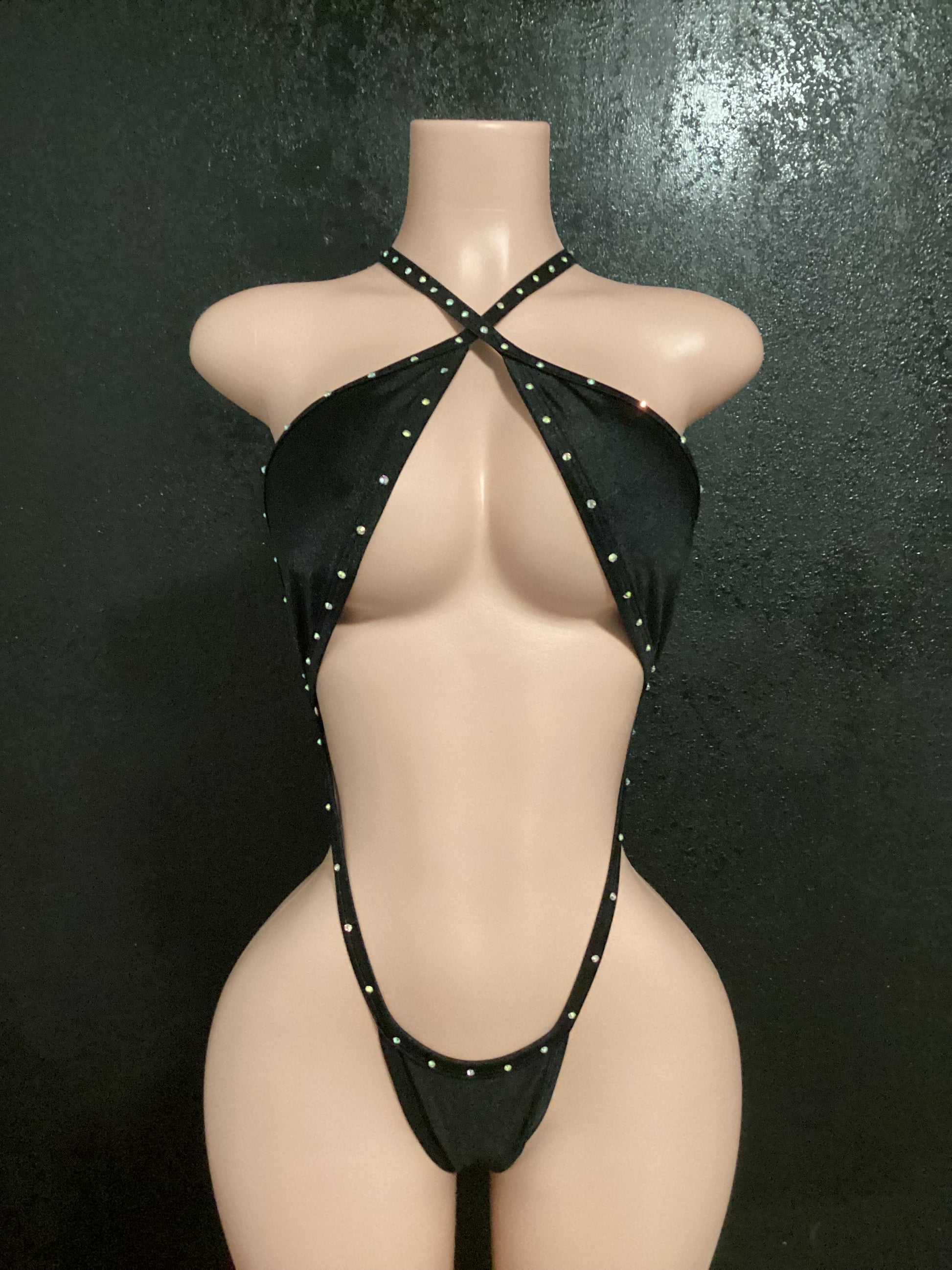 Sling one piece