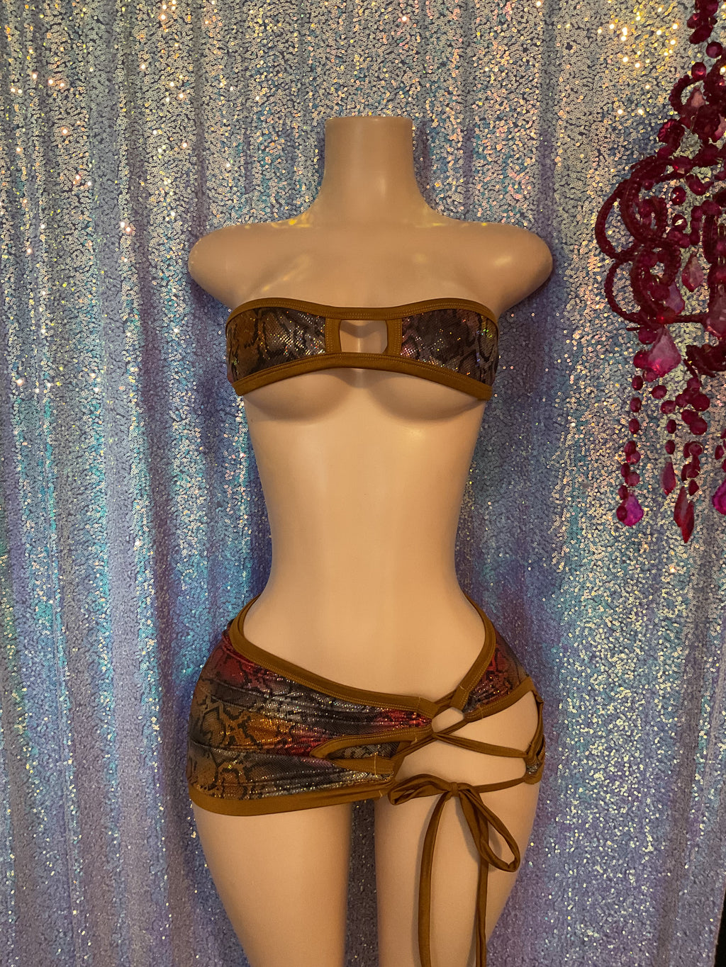 Snake skirt set