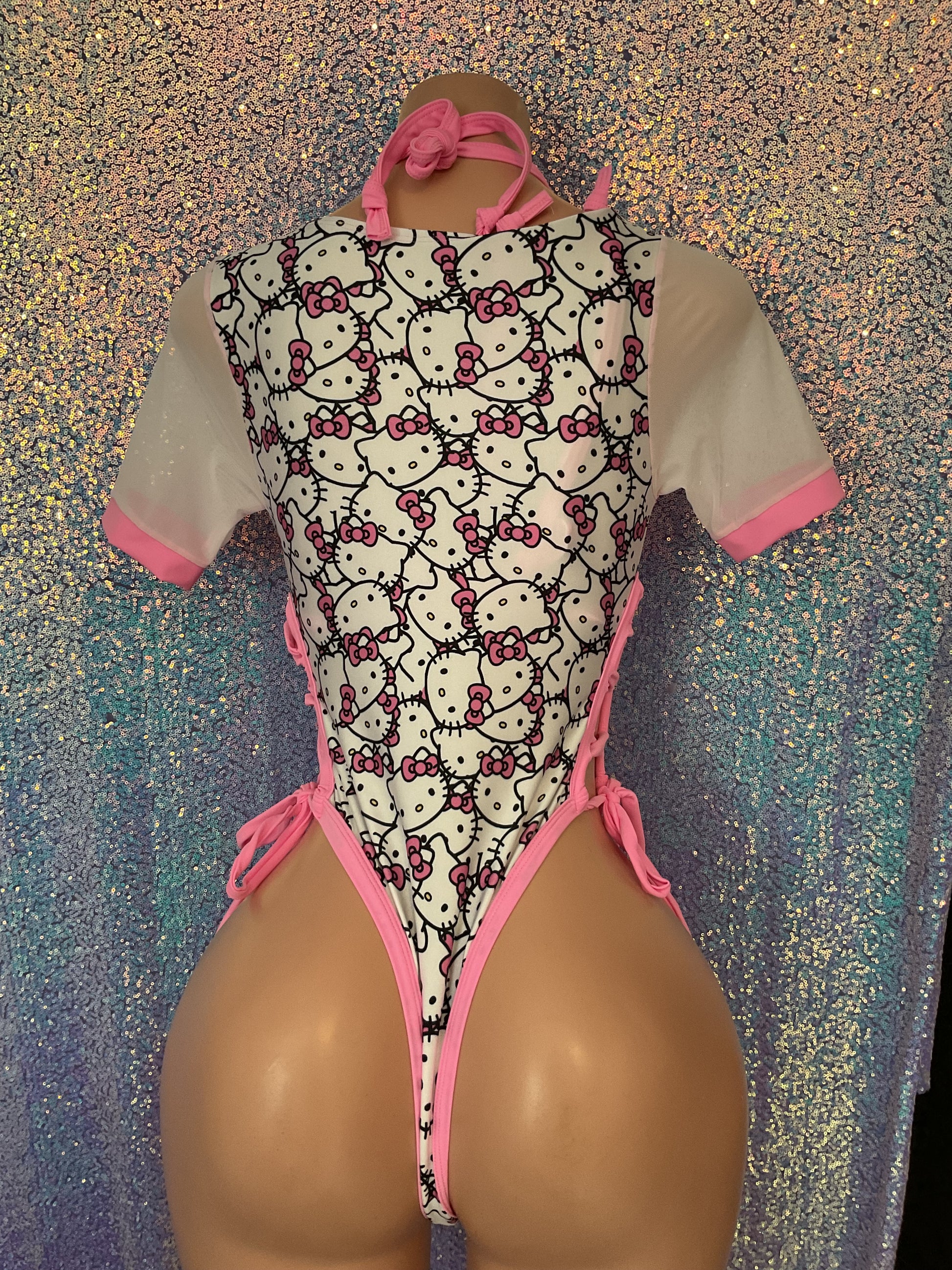Bottle girl or bartender style