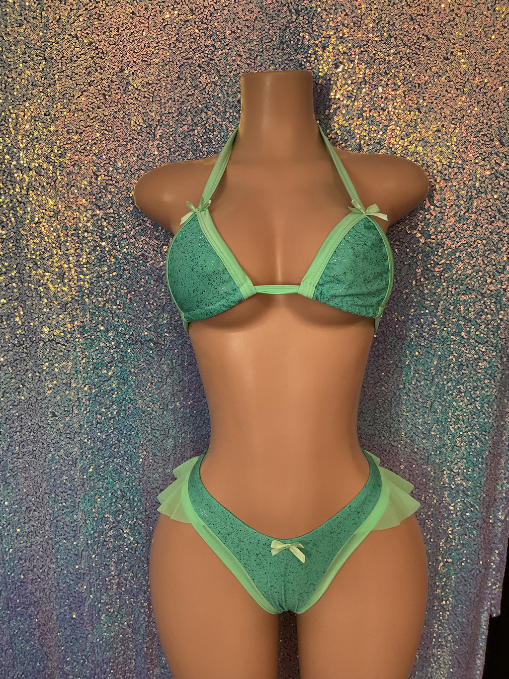 Ruffle thong set