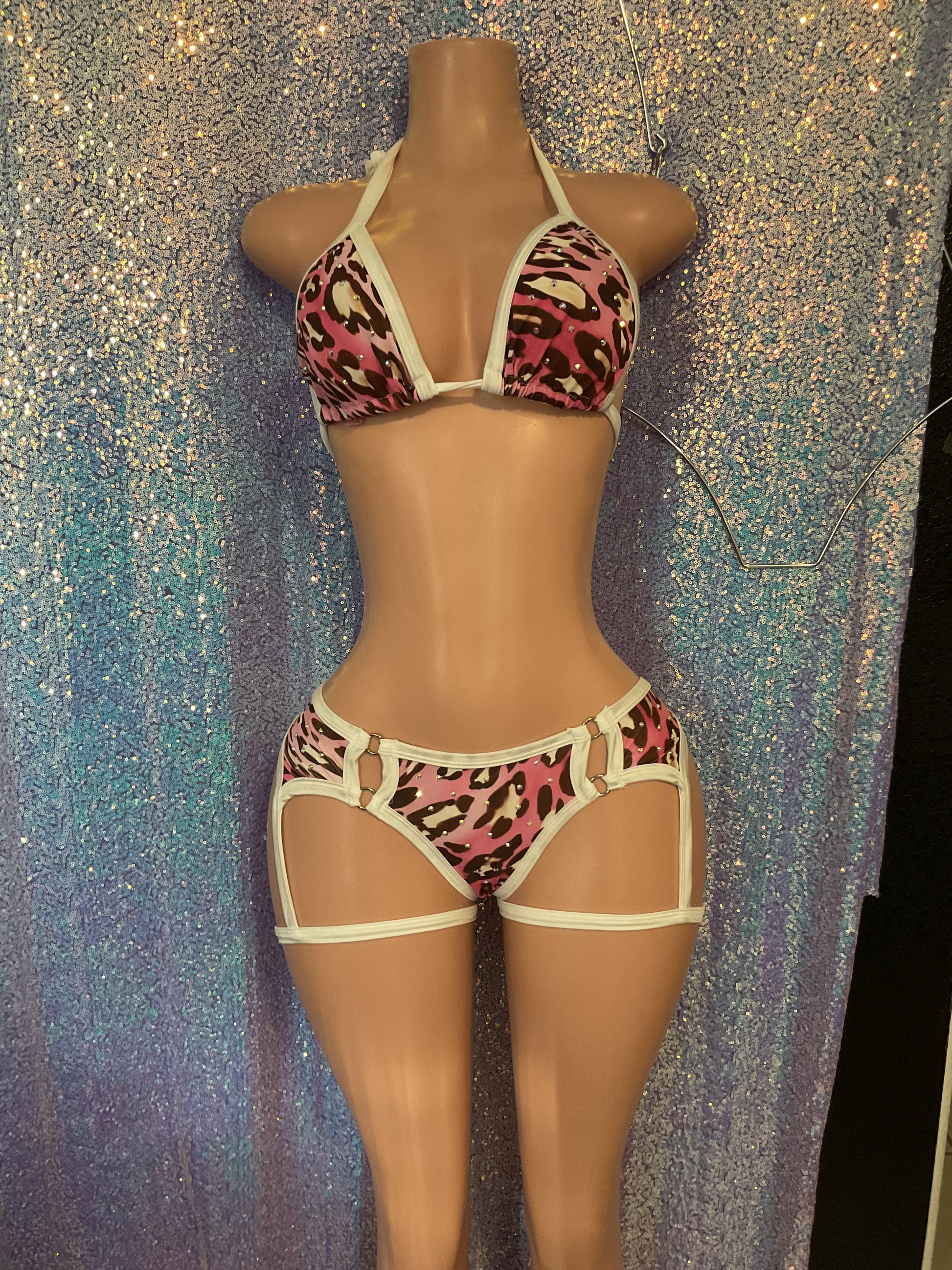 Size medium garter panty set