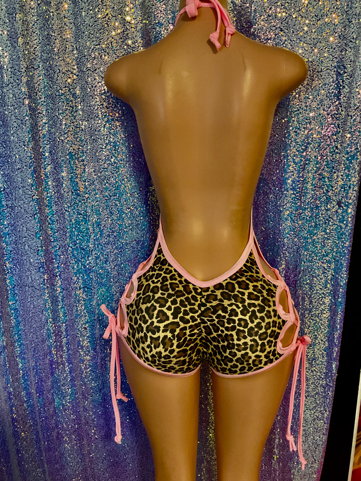 One piece leopard romper