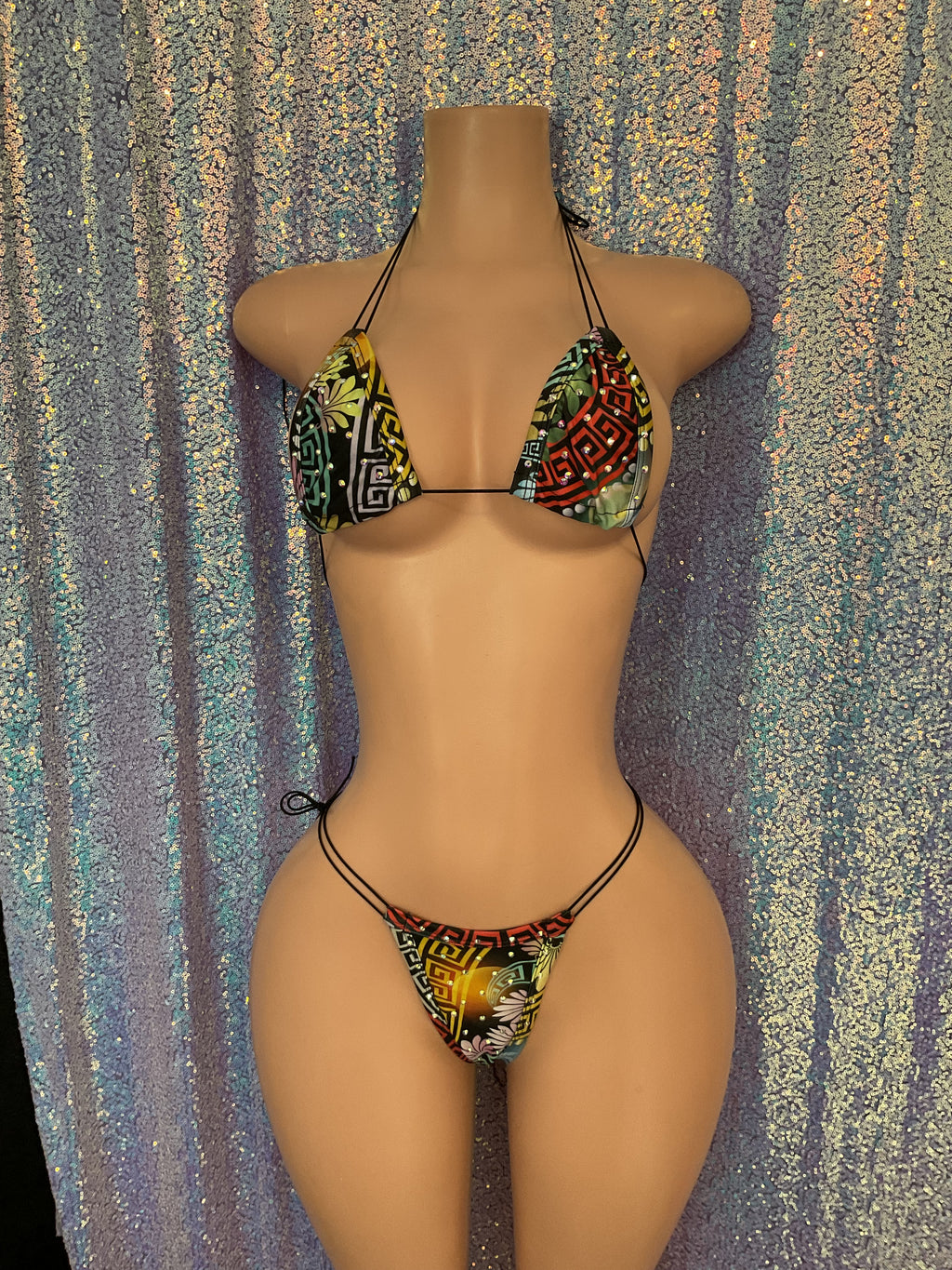 Thong bikini