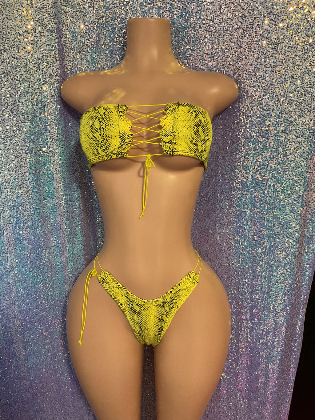 Snake print tube thong set