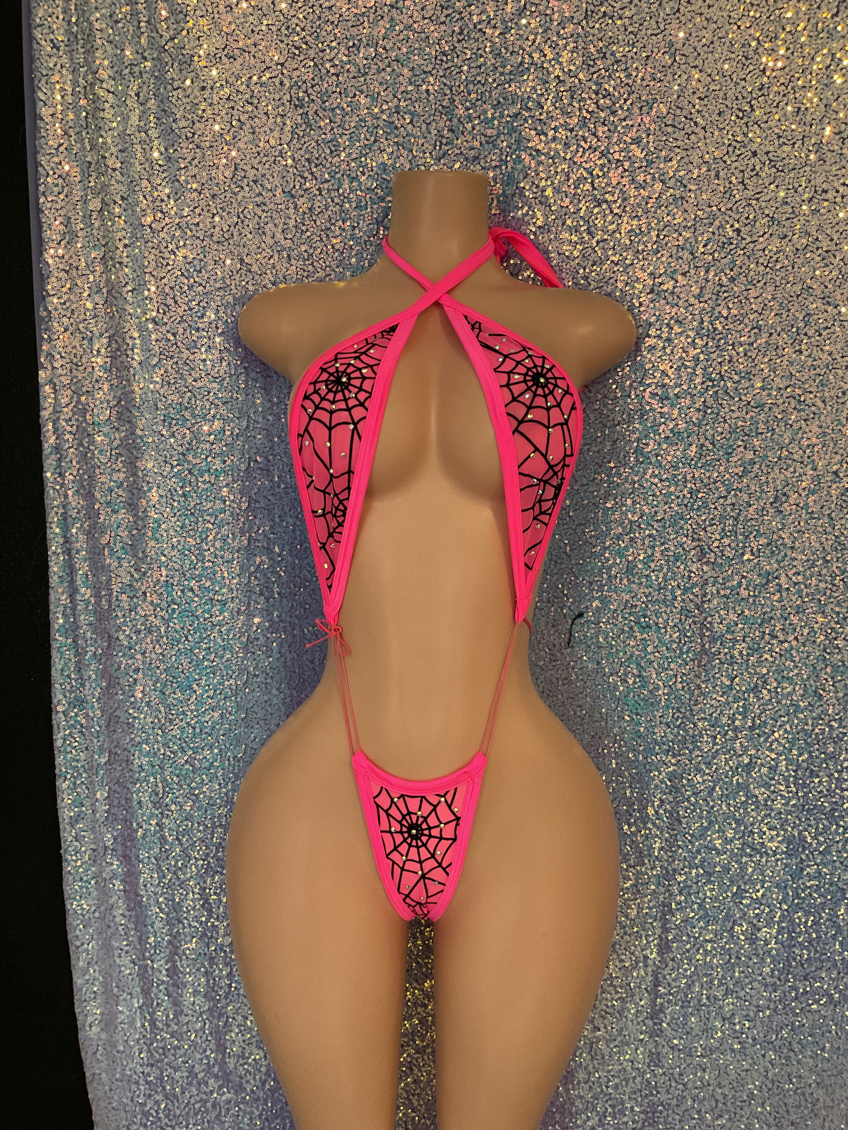 Spider web sling
