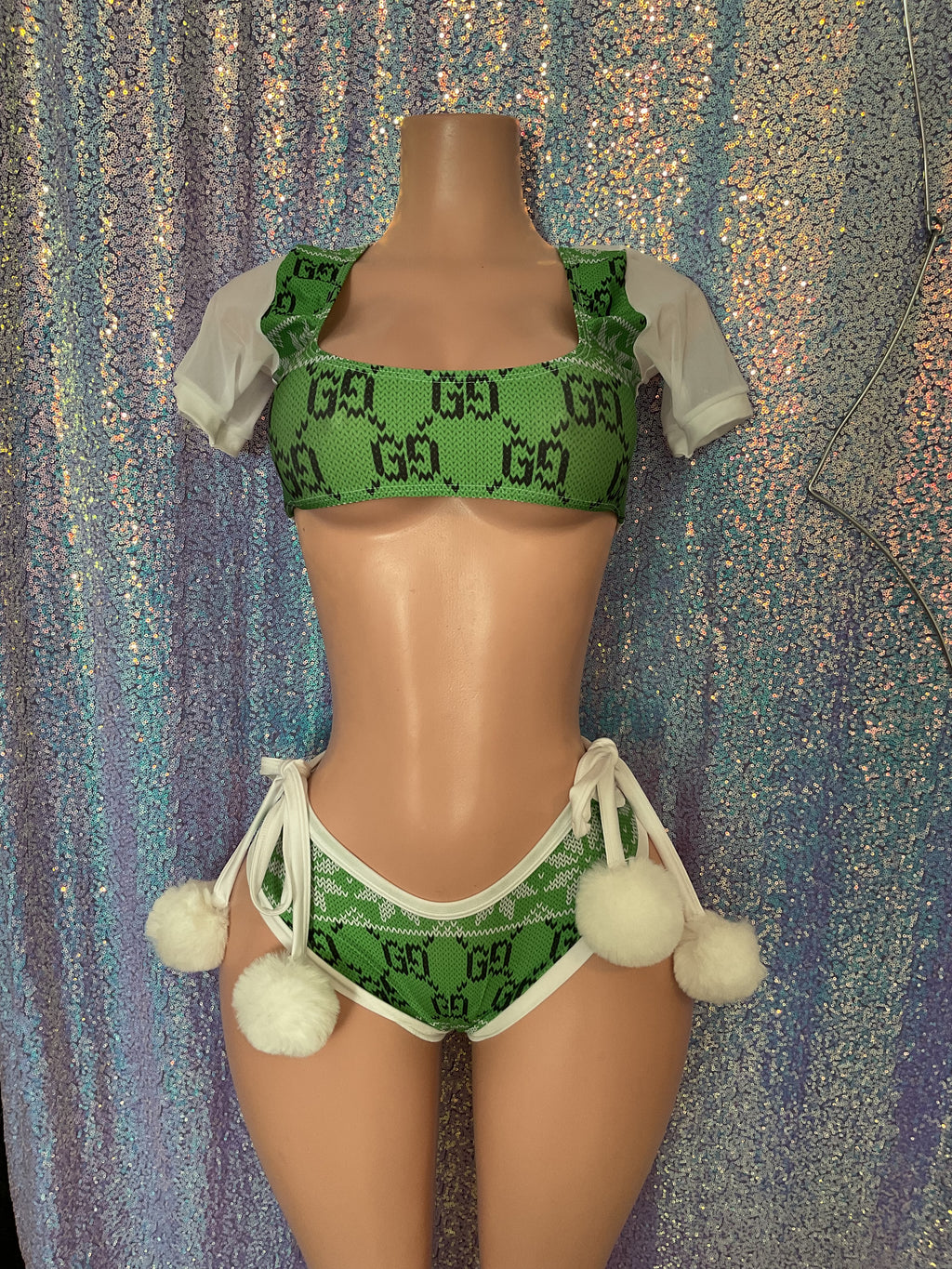 Christmas booty shorts set
