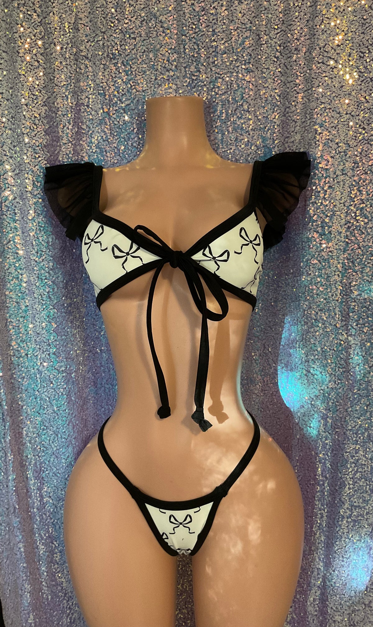 Bow print riffle top and g string