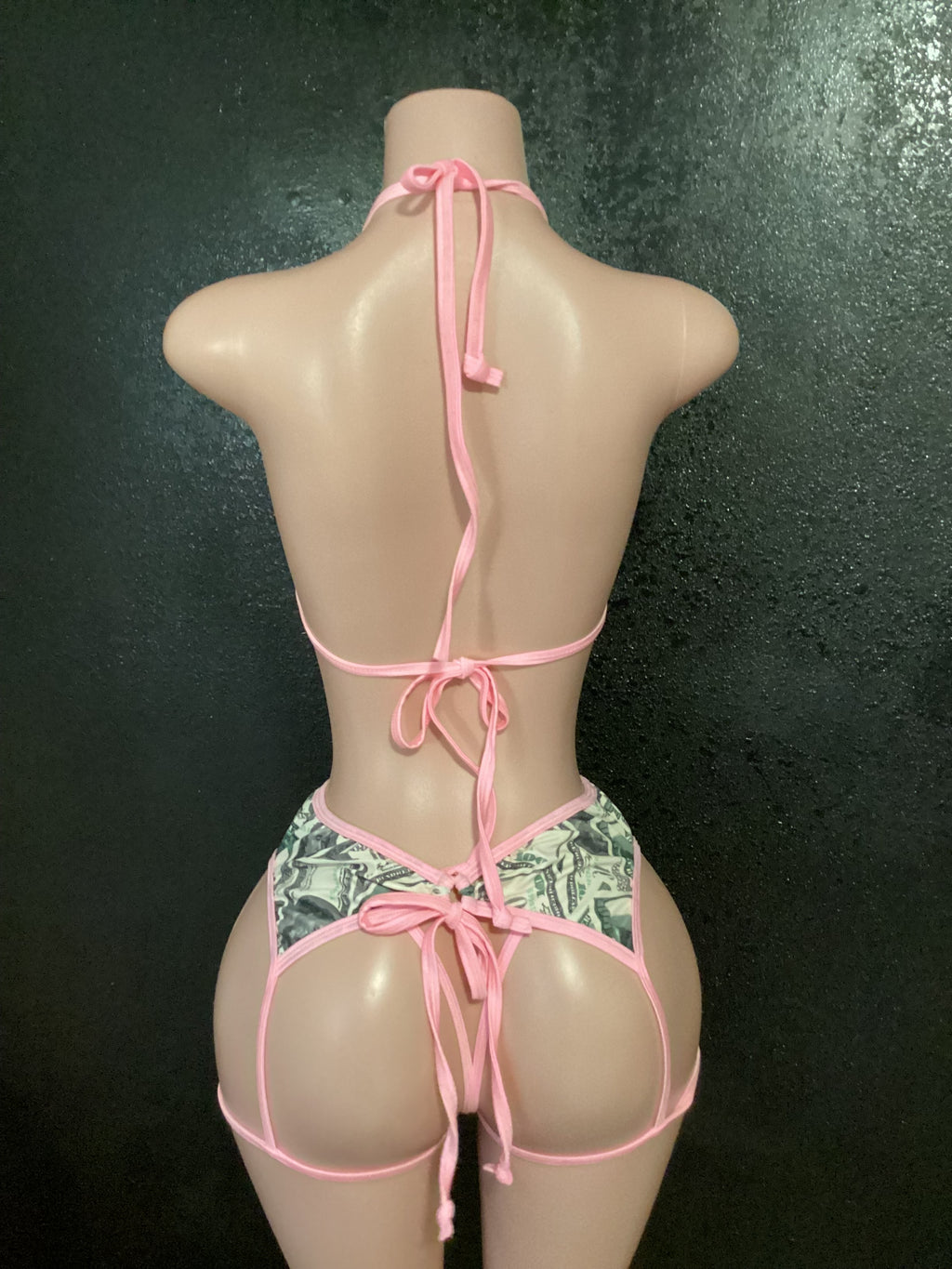 Money print garter set