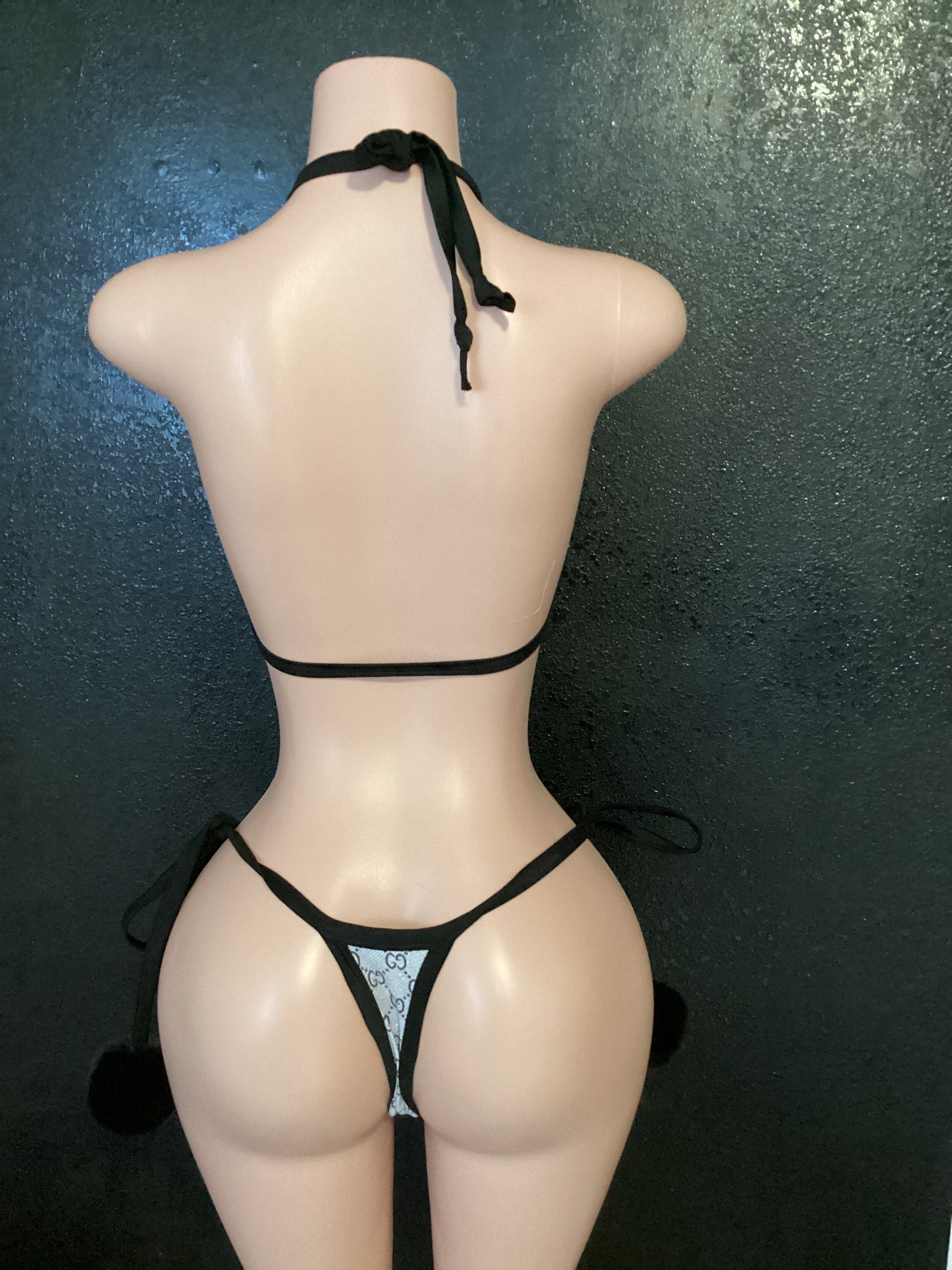 Pom Pom thong bikini