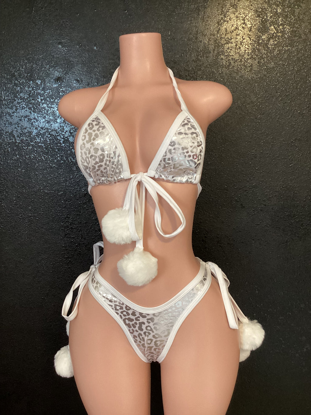 Pom Pom thong leopard set