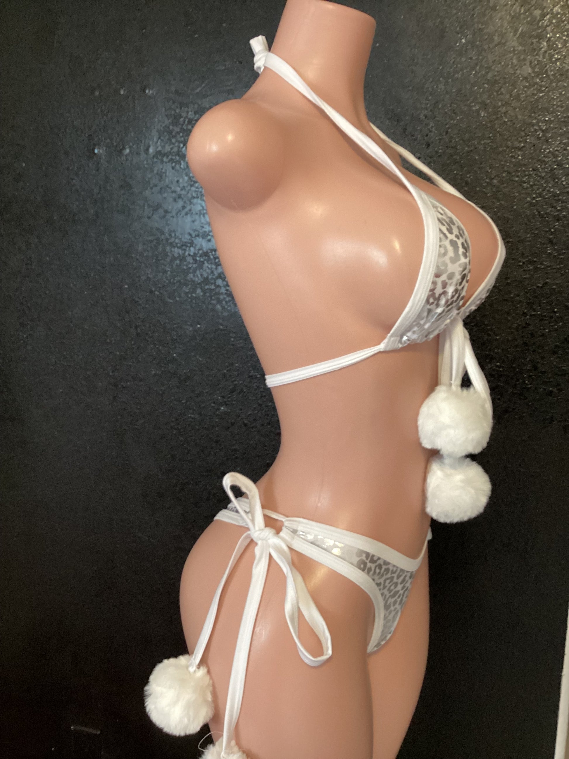 Pom Pom thong leopard set
