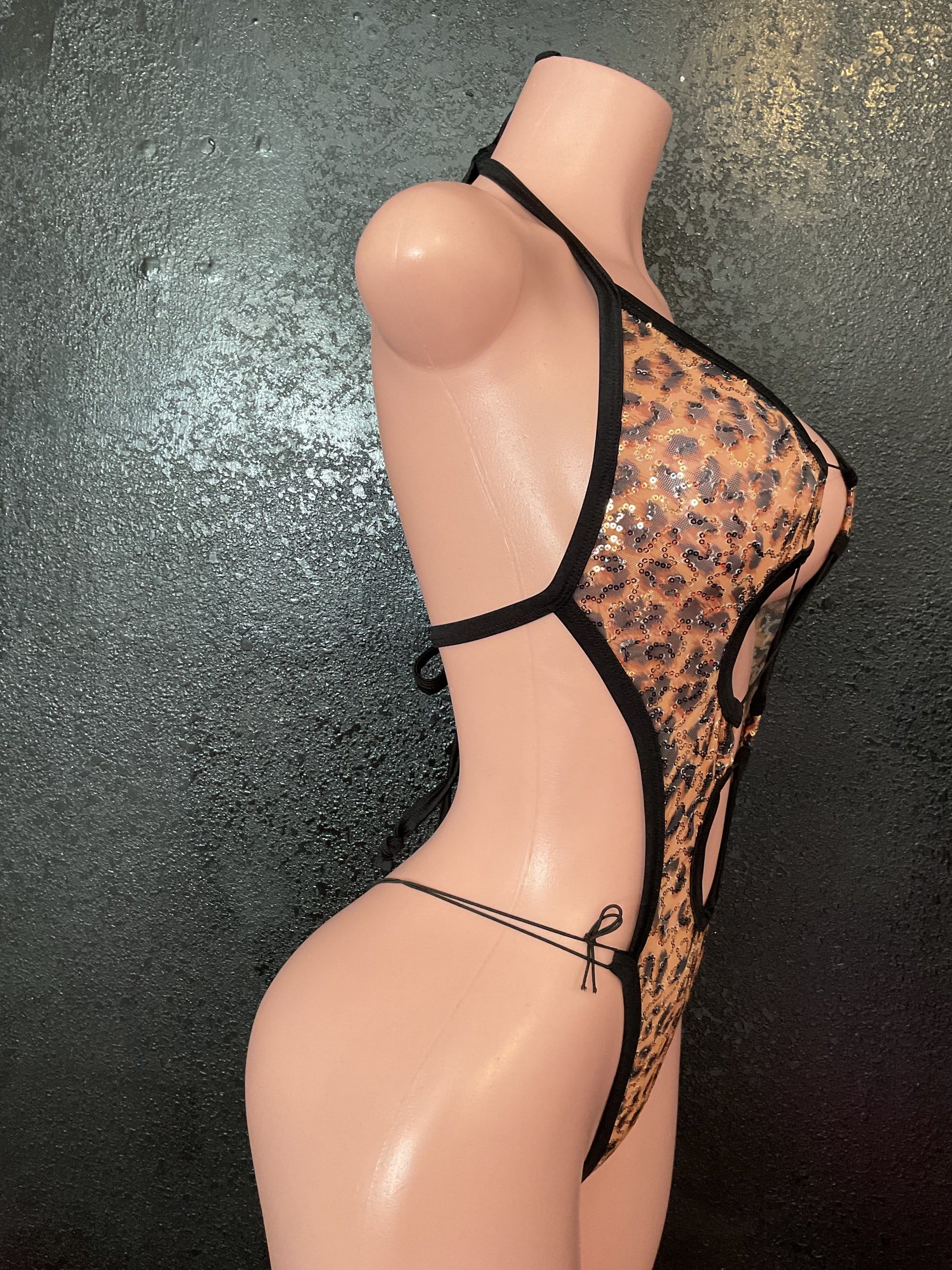 Leopard sequin mesh