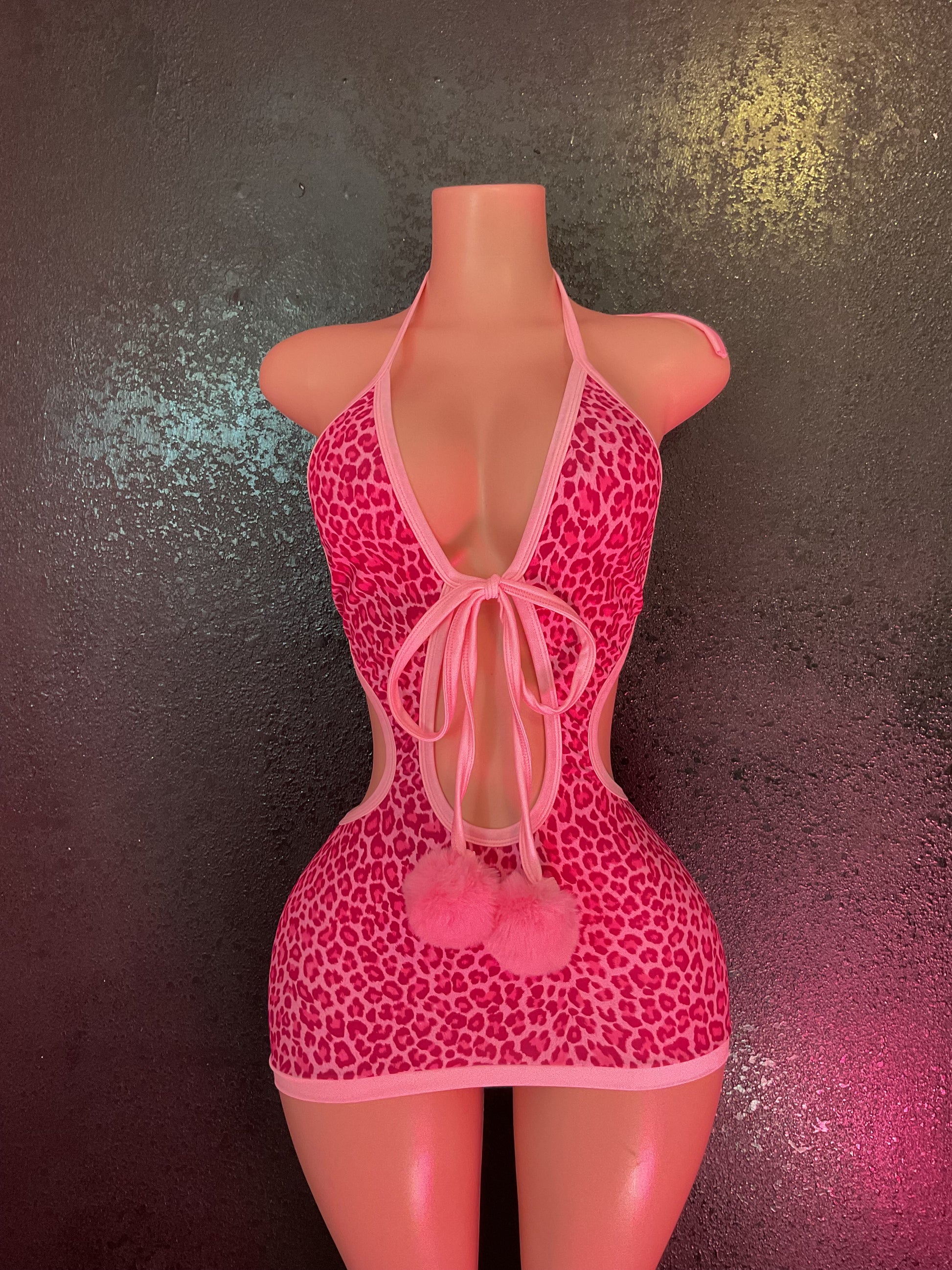 Pink leopard mini dress