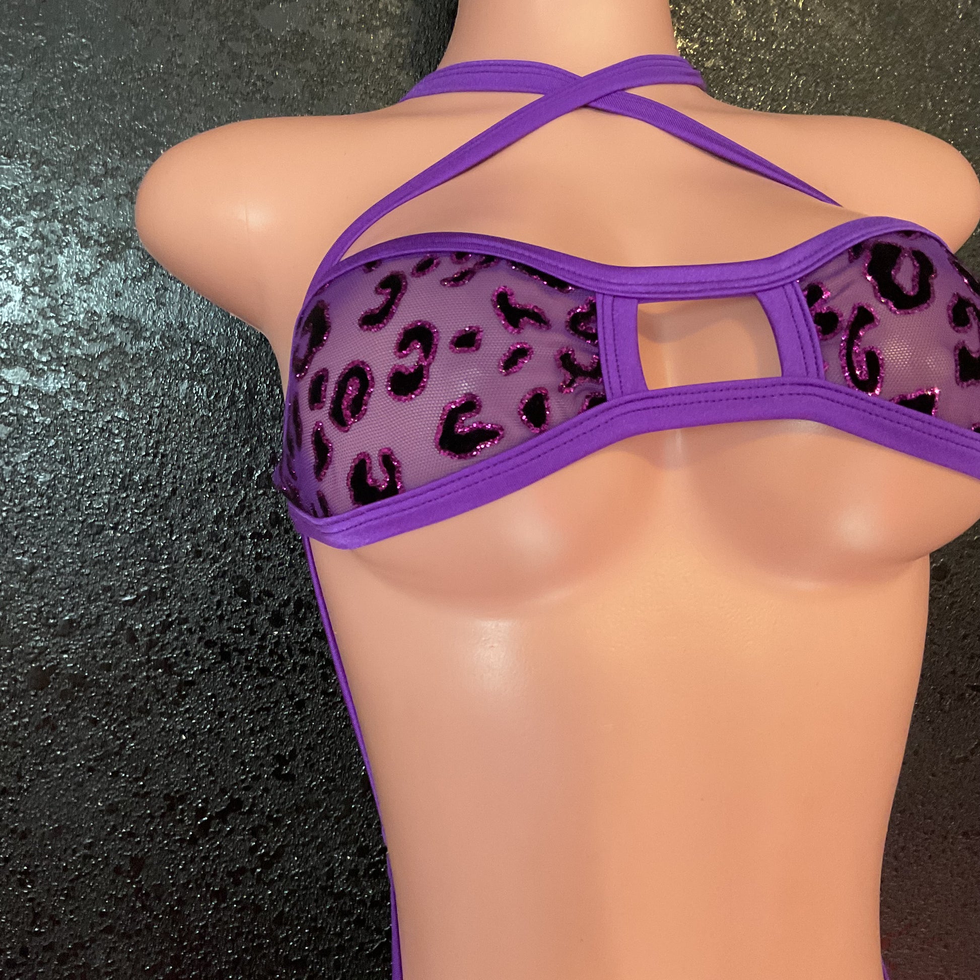Purple leopard garter set
