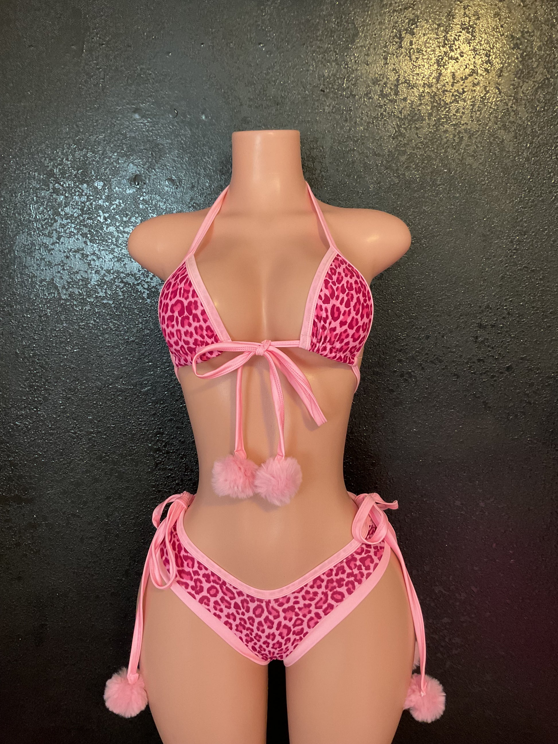 Pink leopard booty shorts