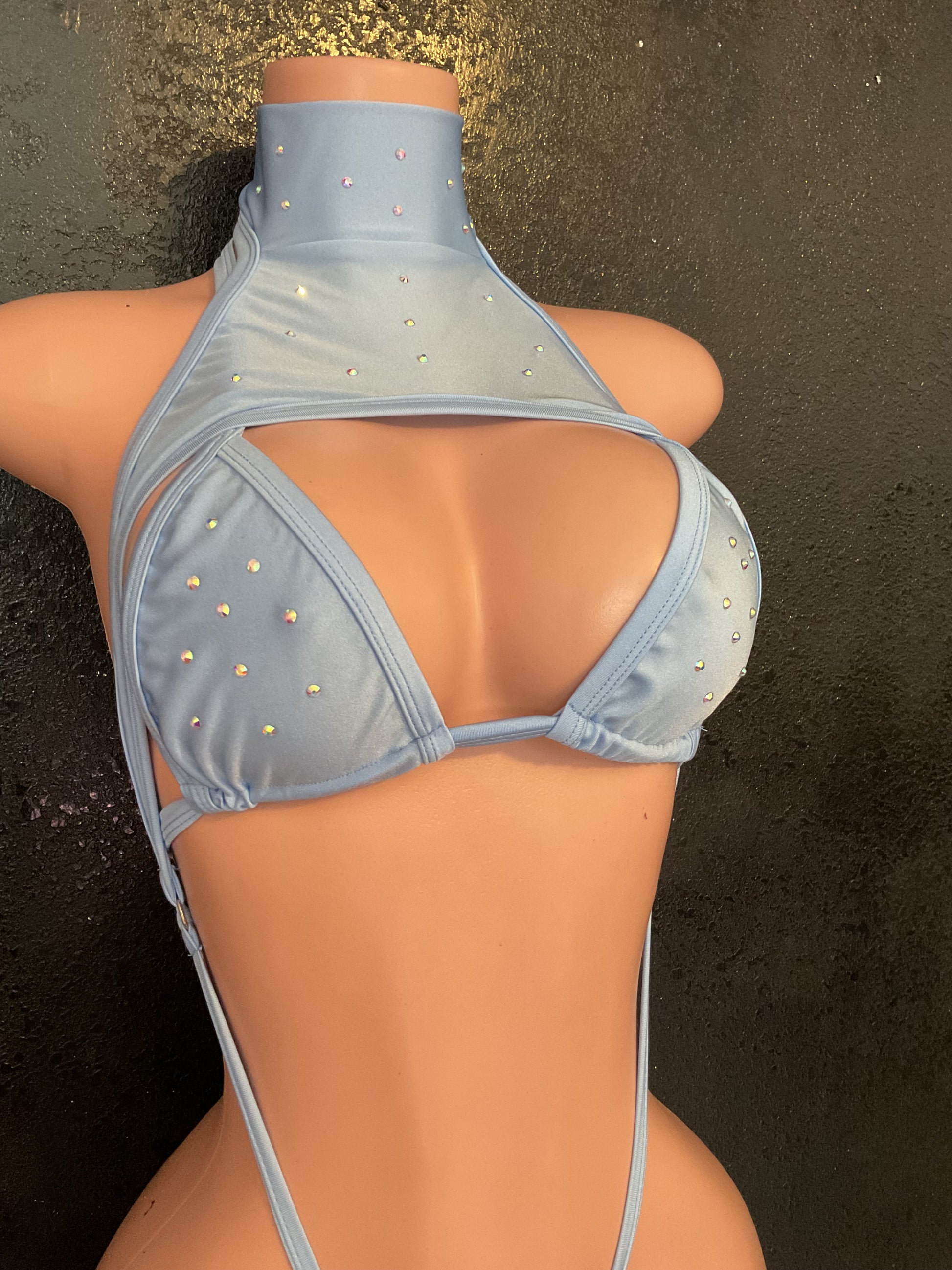 Collar bikini set