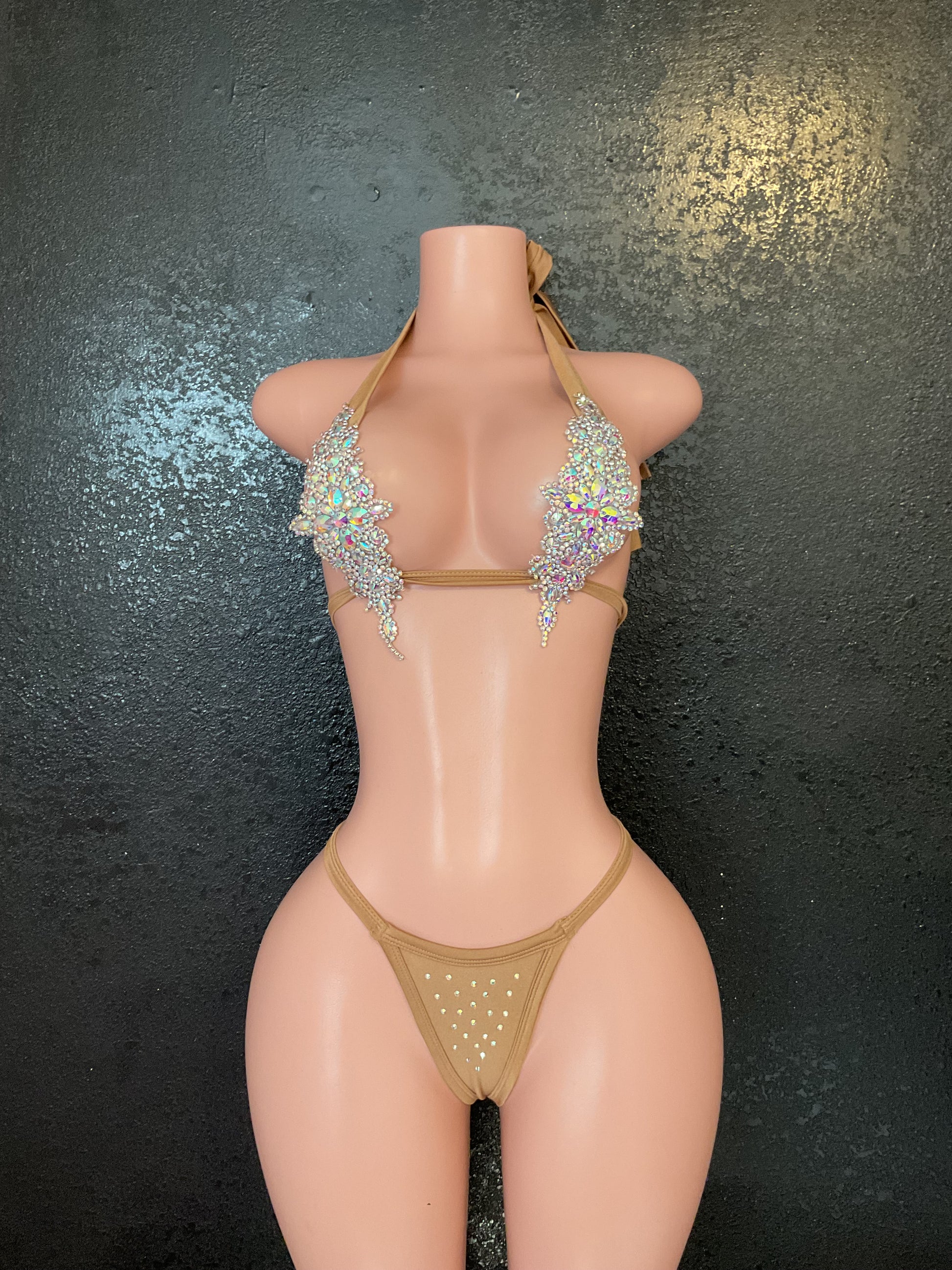 Showgirl bikini