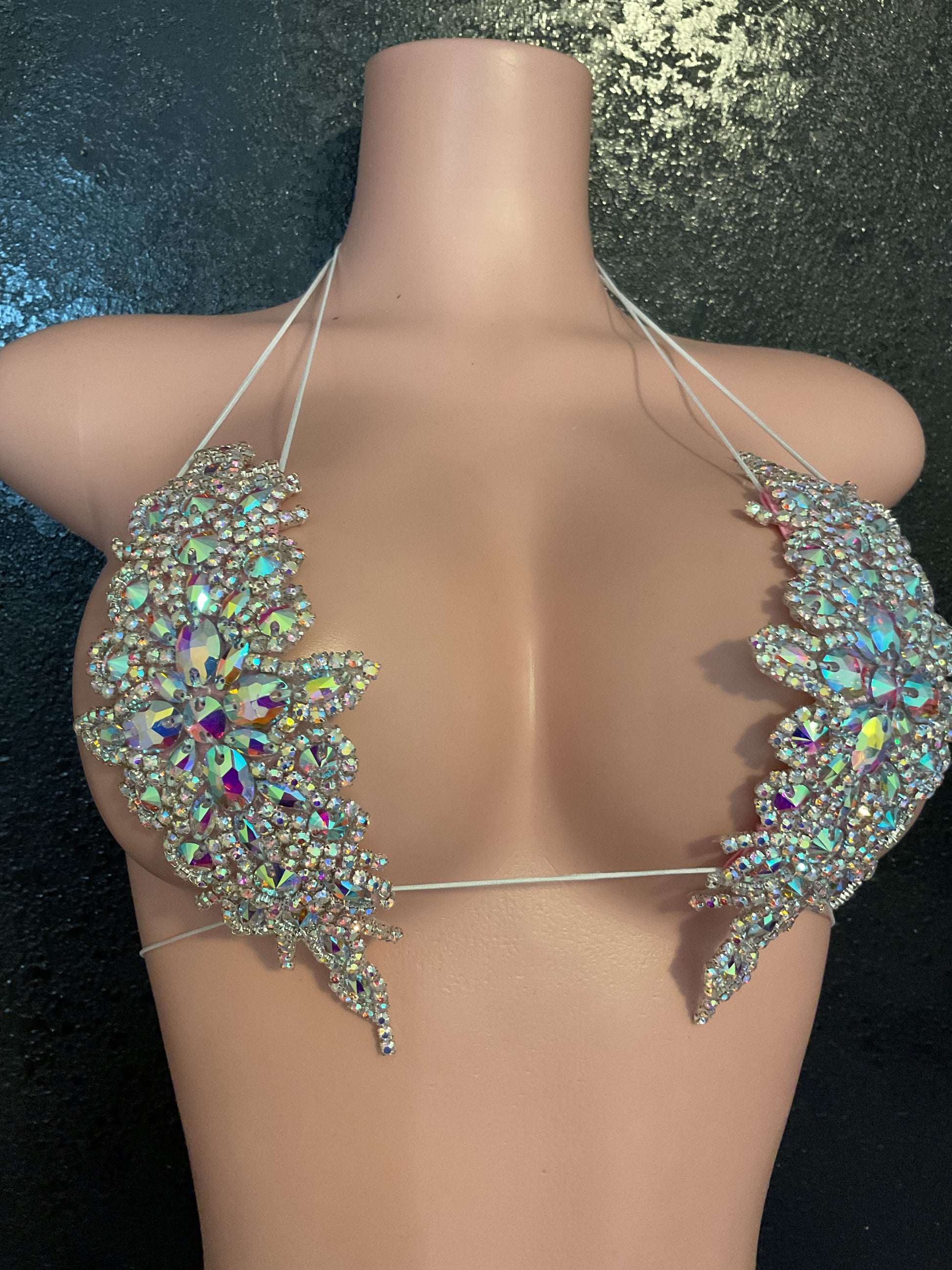 Appliqué thong bikini