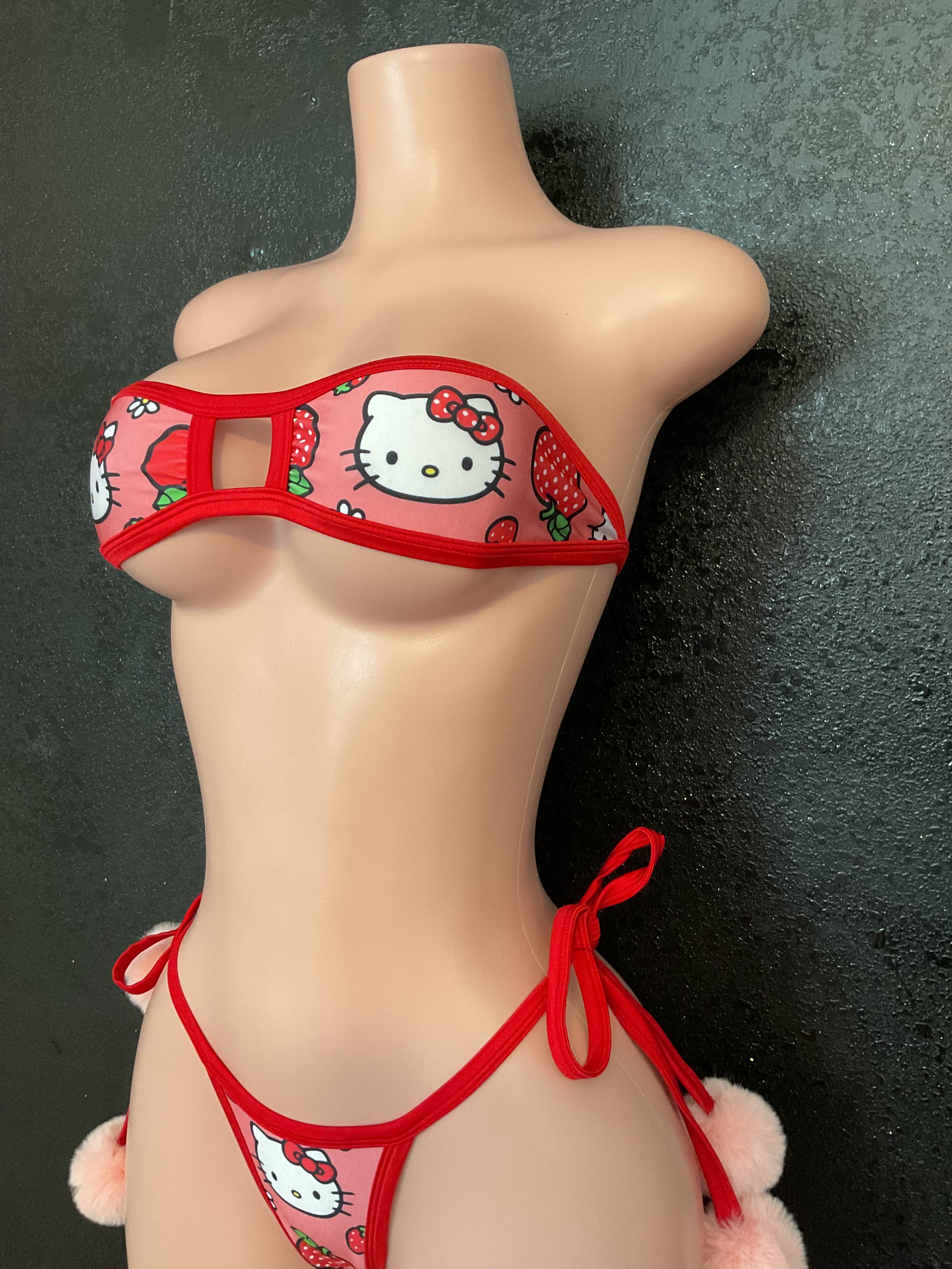 Pom Pom thong bikini