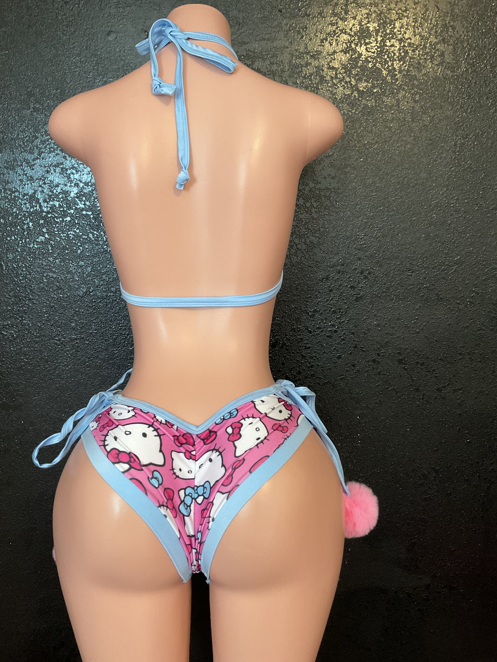 Cheeky booty short set