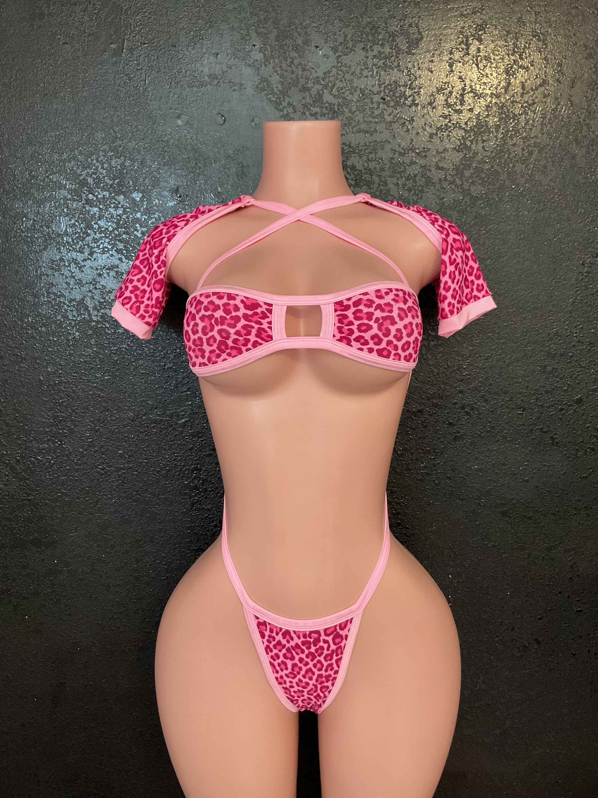 Pink leopard sleeve bikini