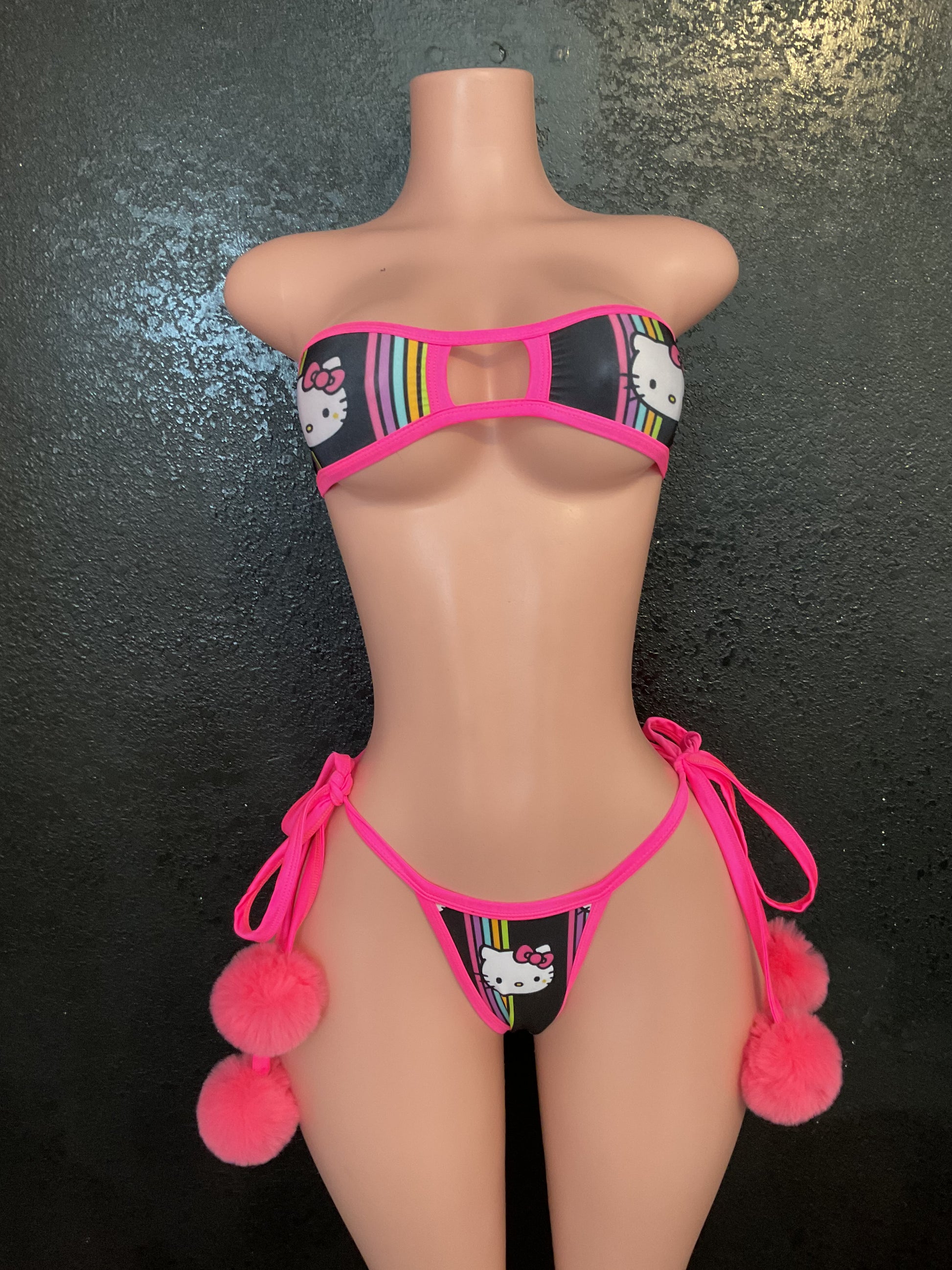 Pom Pom thong bikini