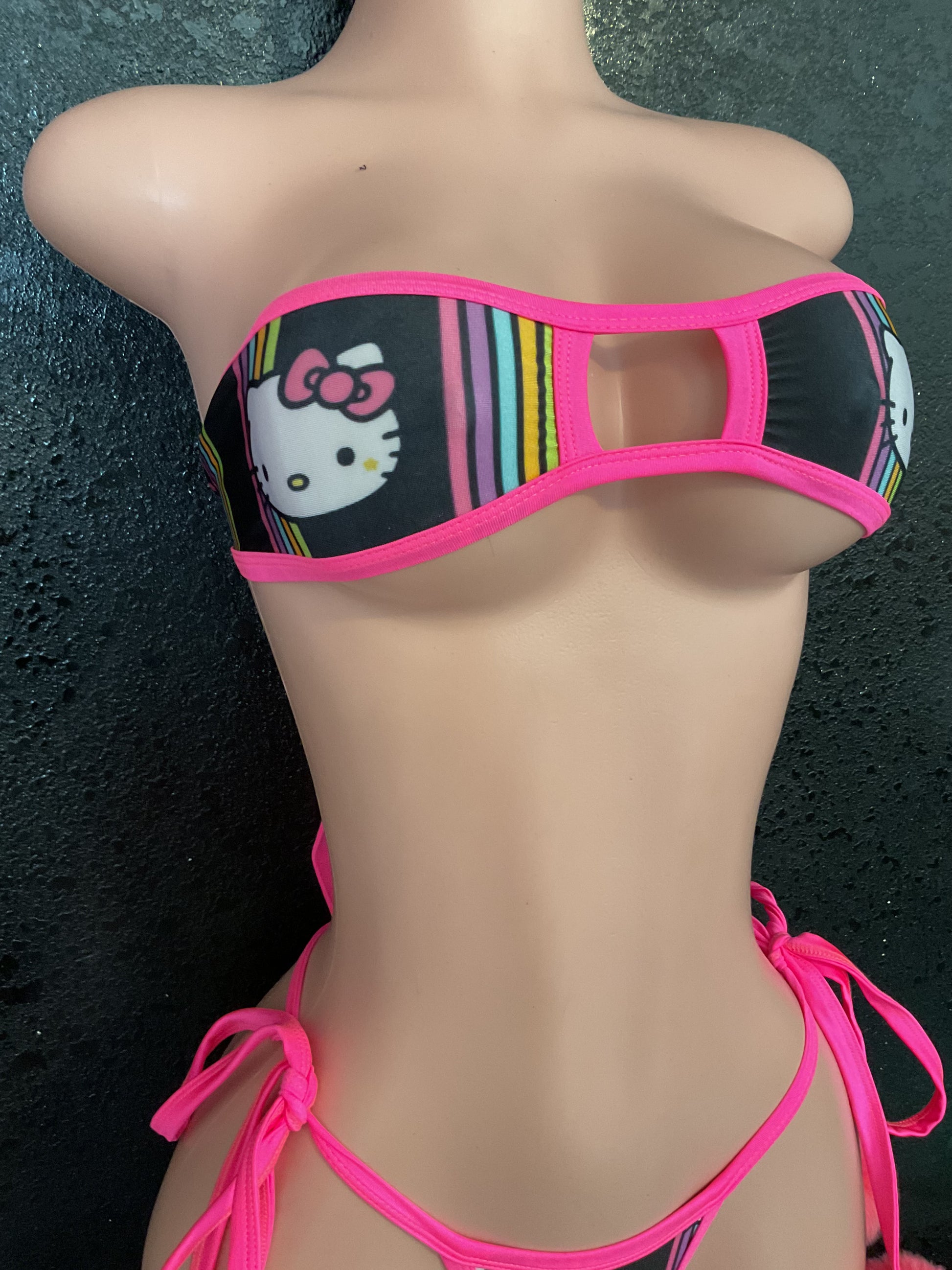 Pom Pom thong bikini