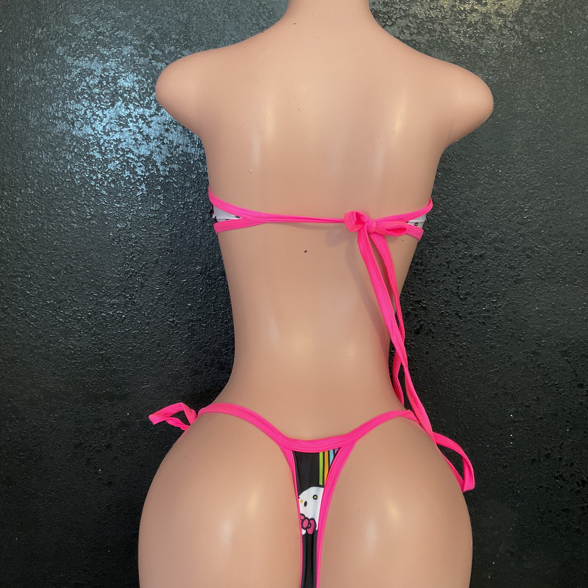 Pom Pom thong bikini