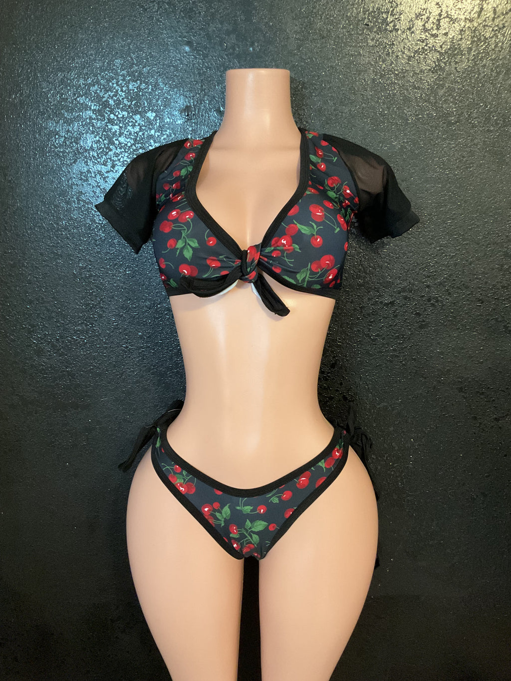 Short sleeve cherry print and thong