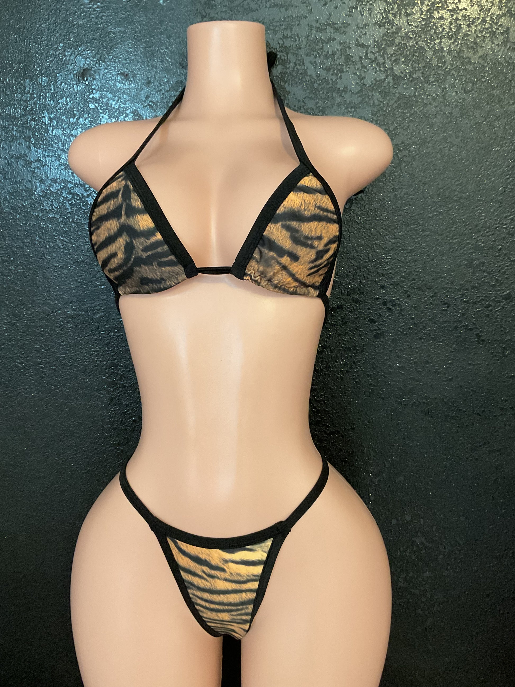 Tiger print skirt set