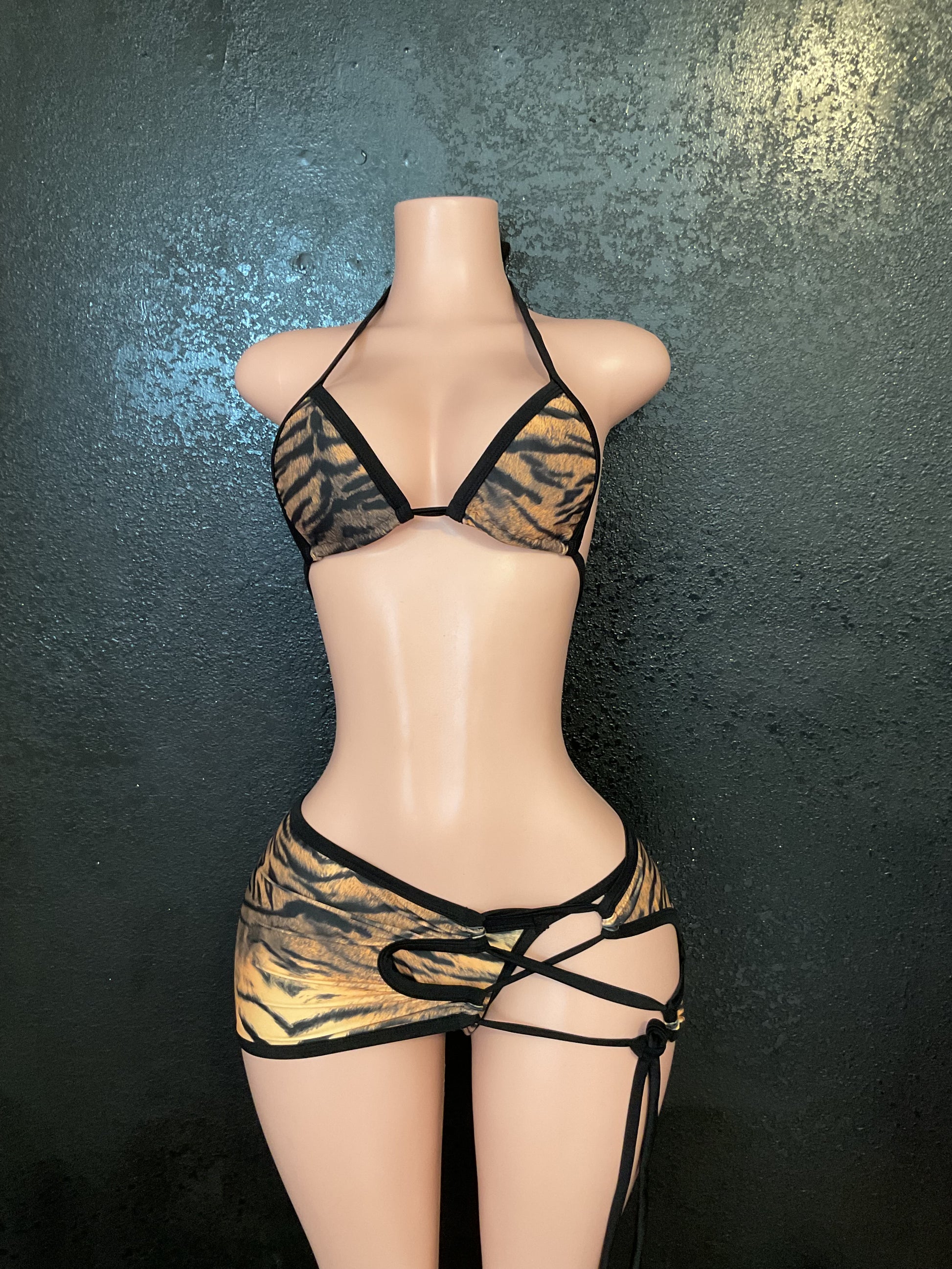 Tiger print skirt set