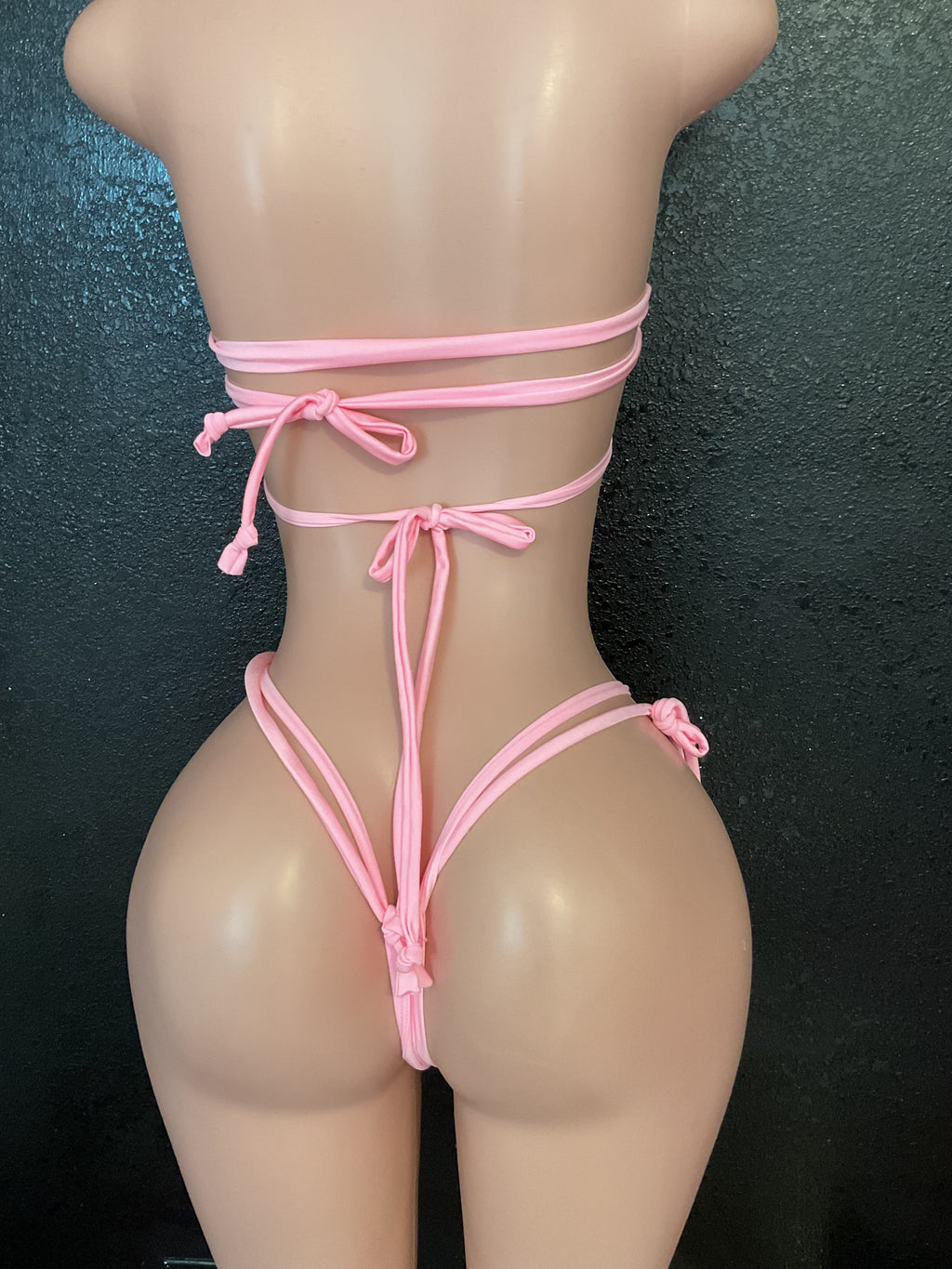 Bandage bikini larger top